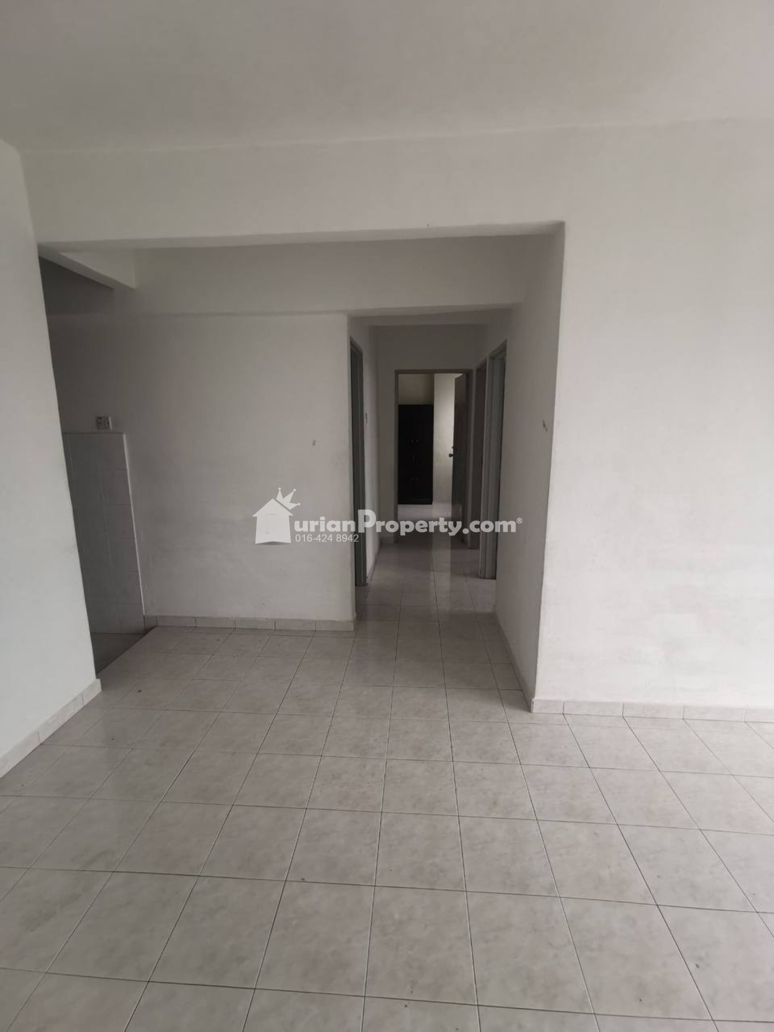 Apartment For Rent at Century Park