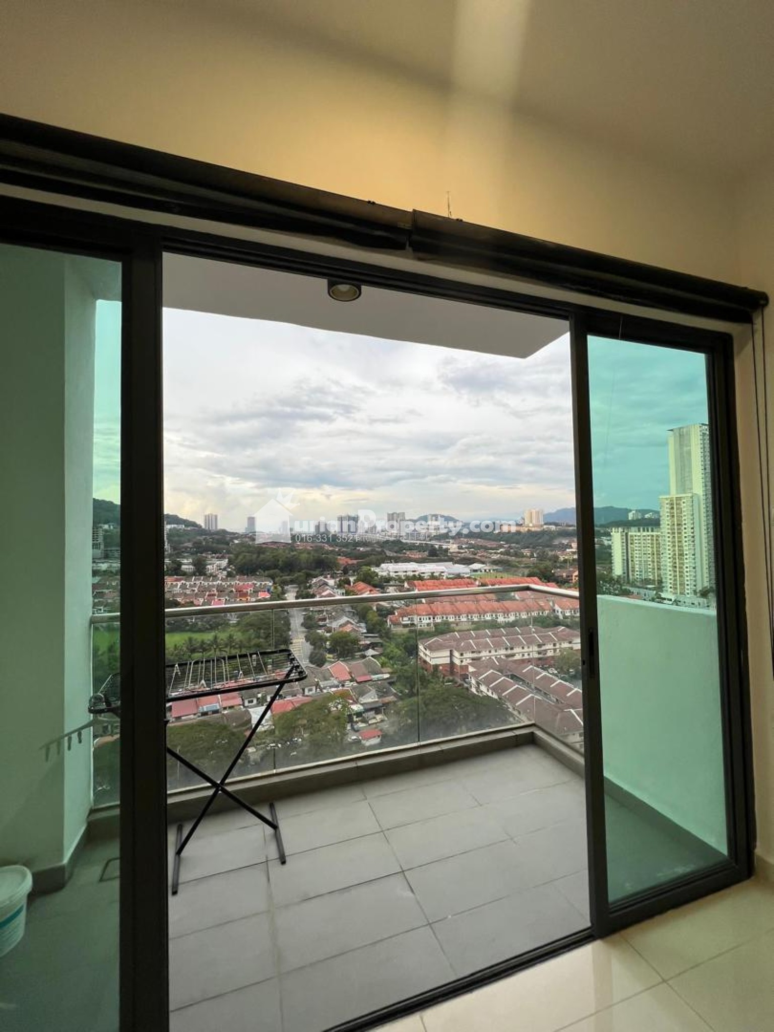 Condo For Rent at Damai Hillpark