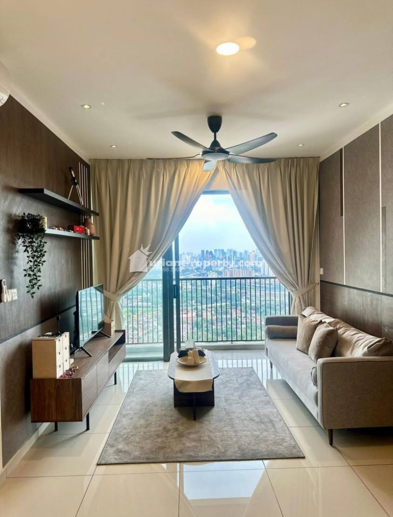 Condo Room for Rent at KL Gateway