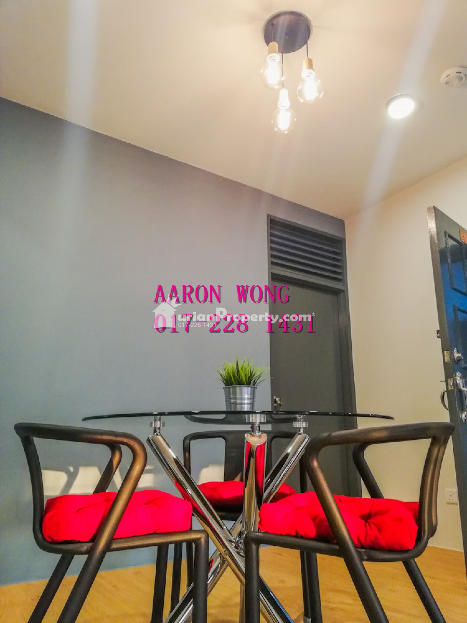 Apartment For Sale at Manor Apartment