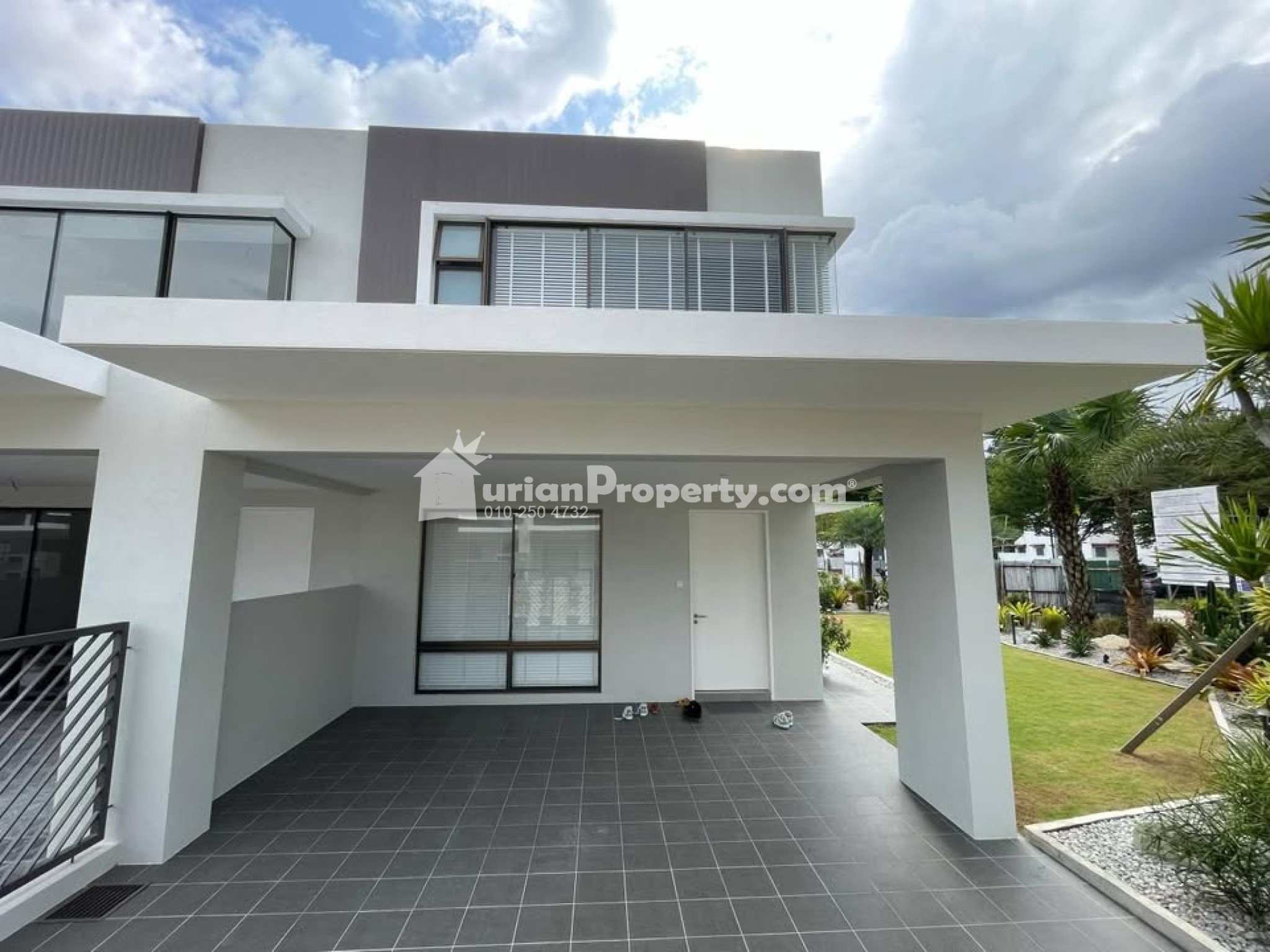 Terrace House For Sale at Pandan Indah