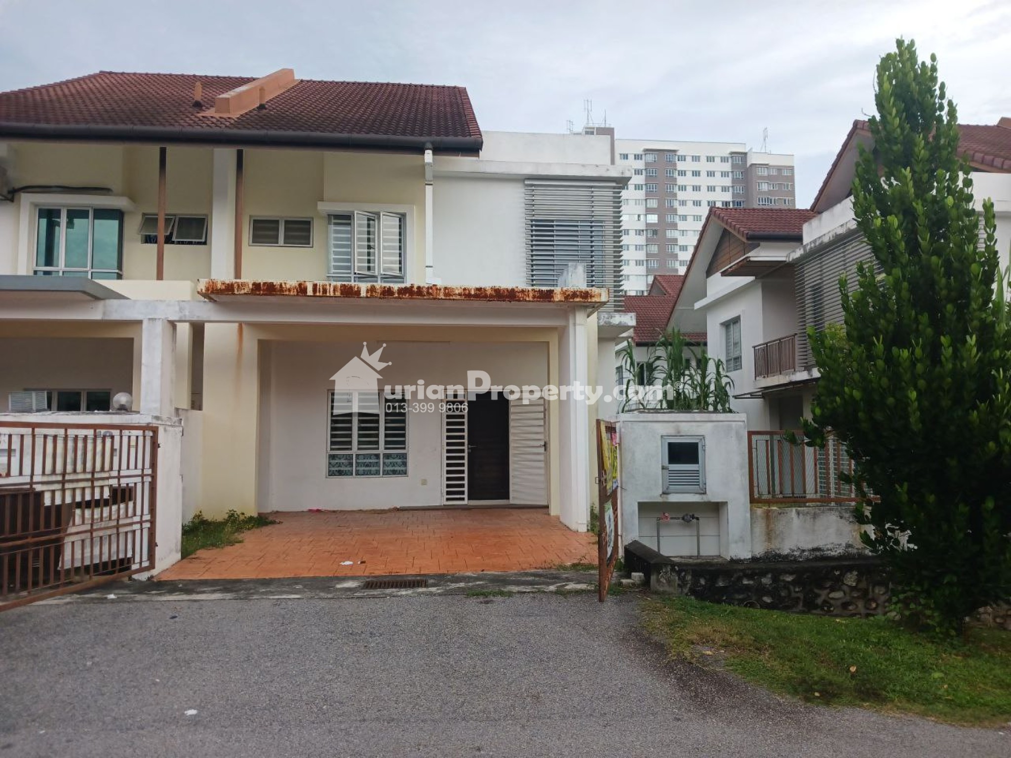 Terrace House For Sale at Puncak Bestari