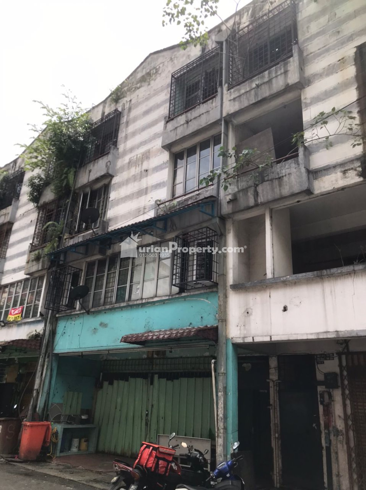 Shop Apartment For Rent at Taman Desaria