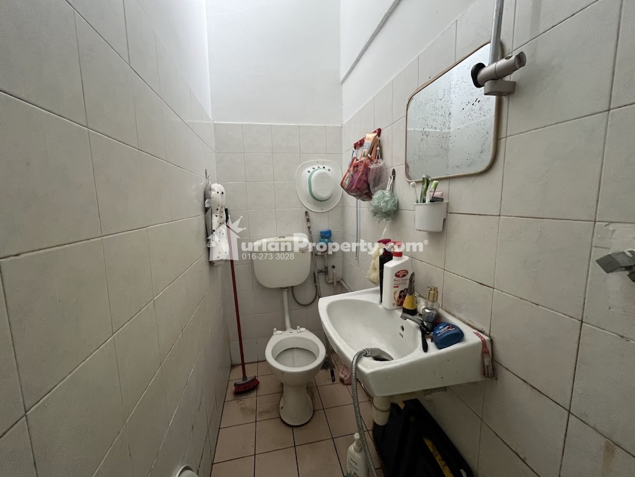 Terrace House For Sale at Taman Gemilang