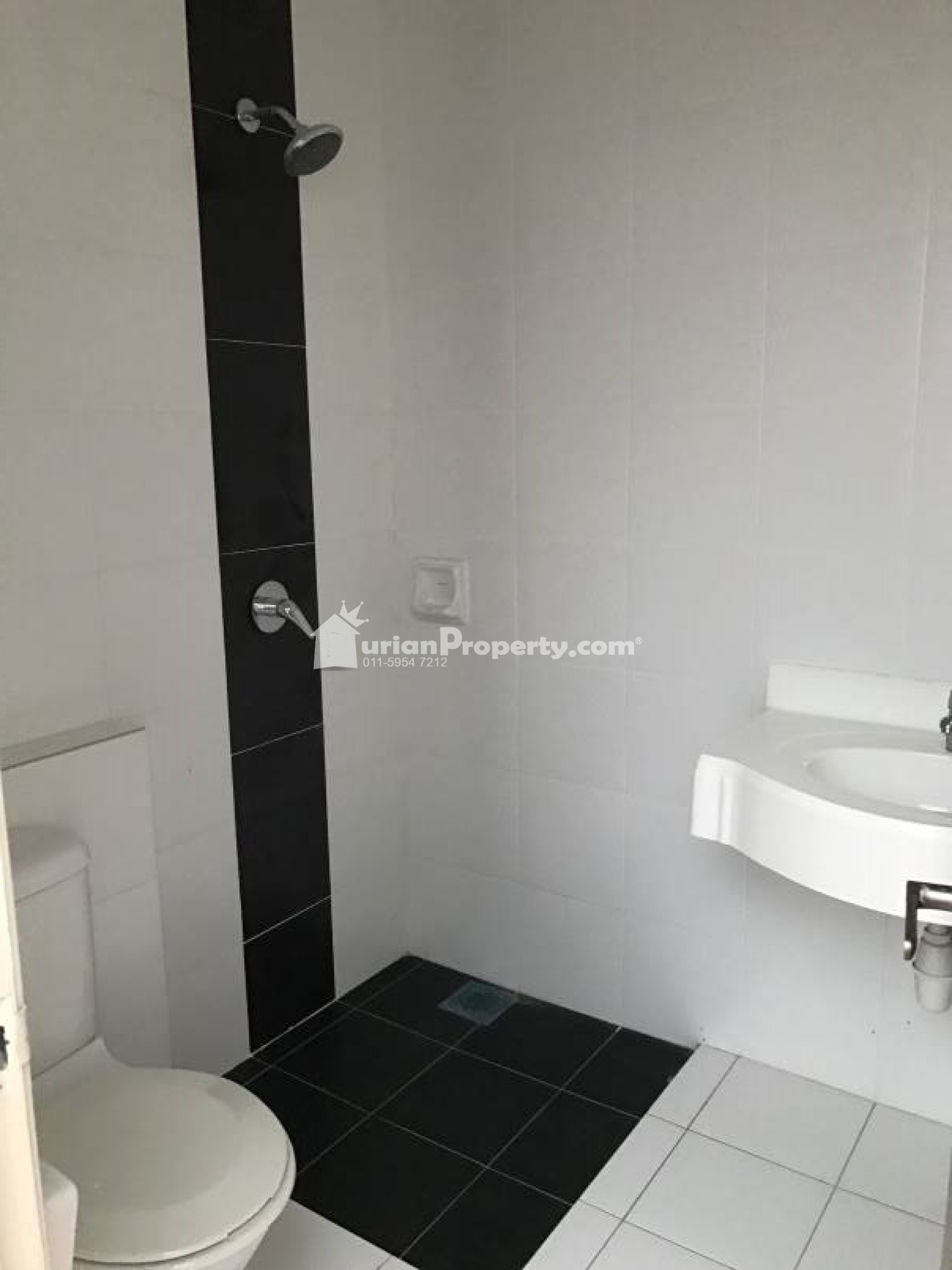 Terrace House For Sale at Puteri 6