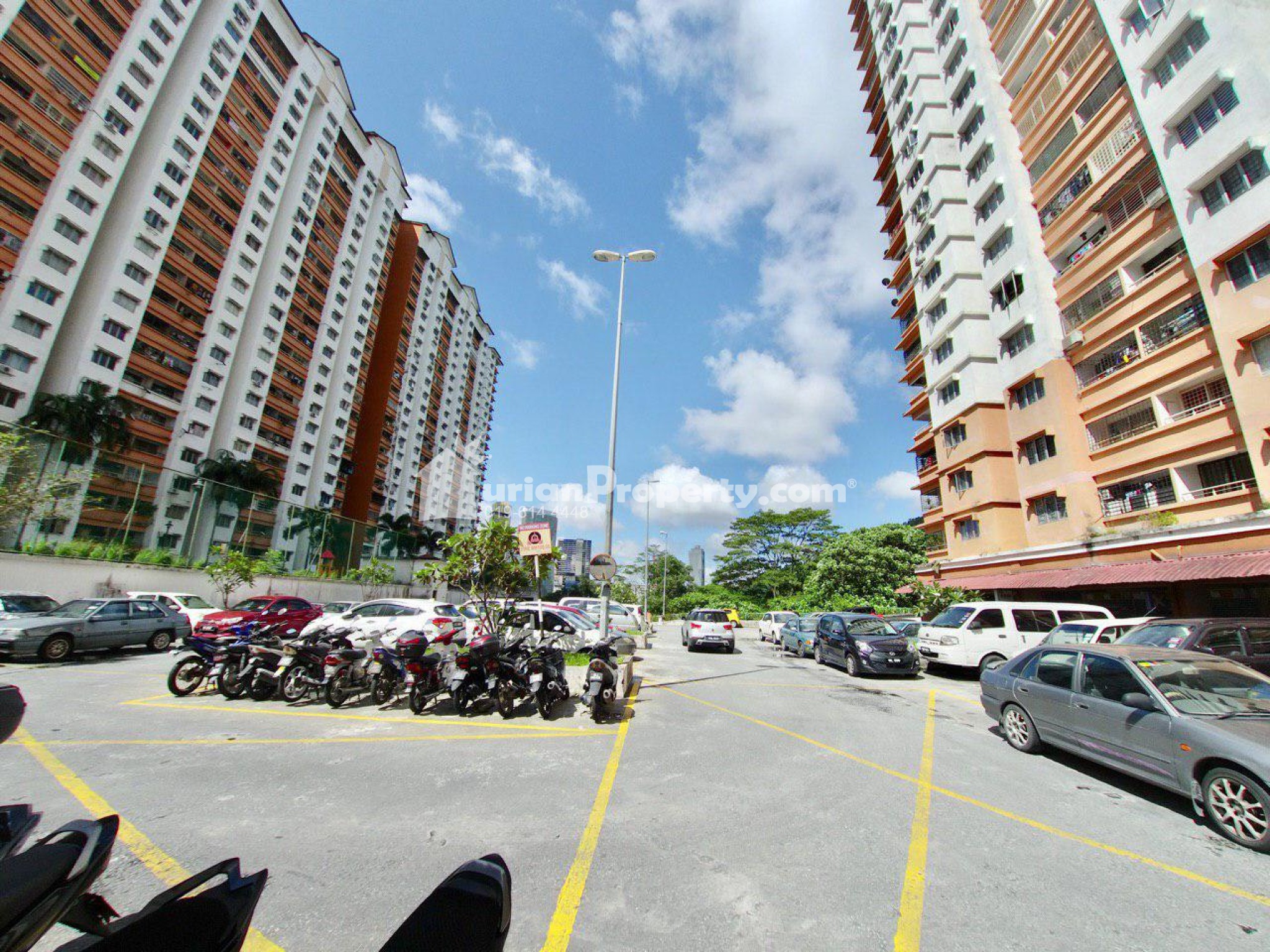 Apartment For Sale at Flora Damansara Apartment