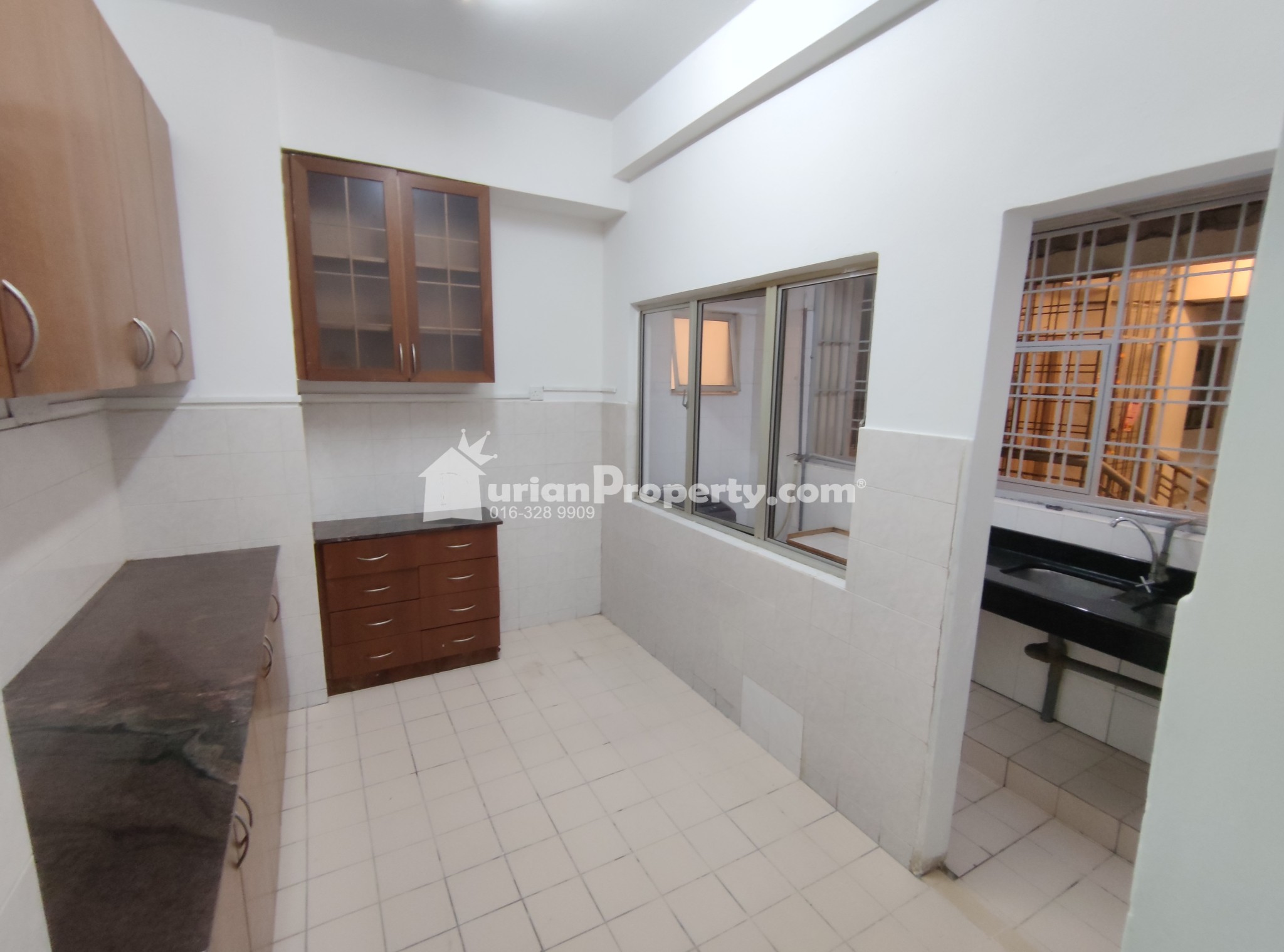 Condo For Sale at Ridzuan Condominium