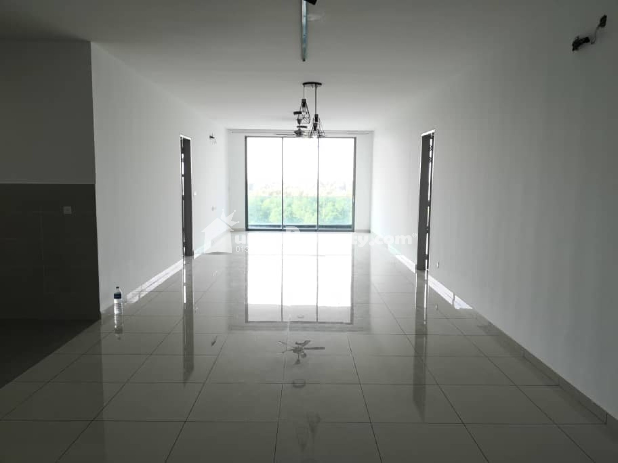 Condo For Rent at X2 Residency