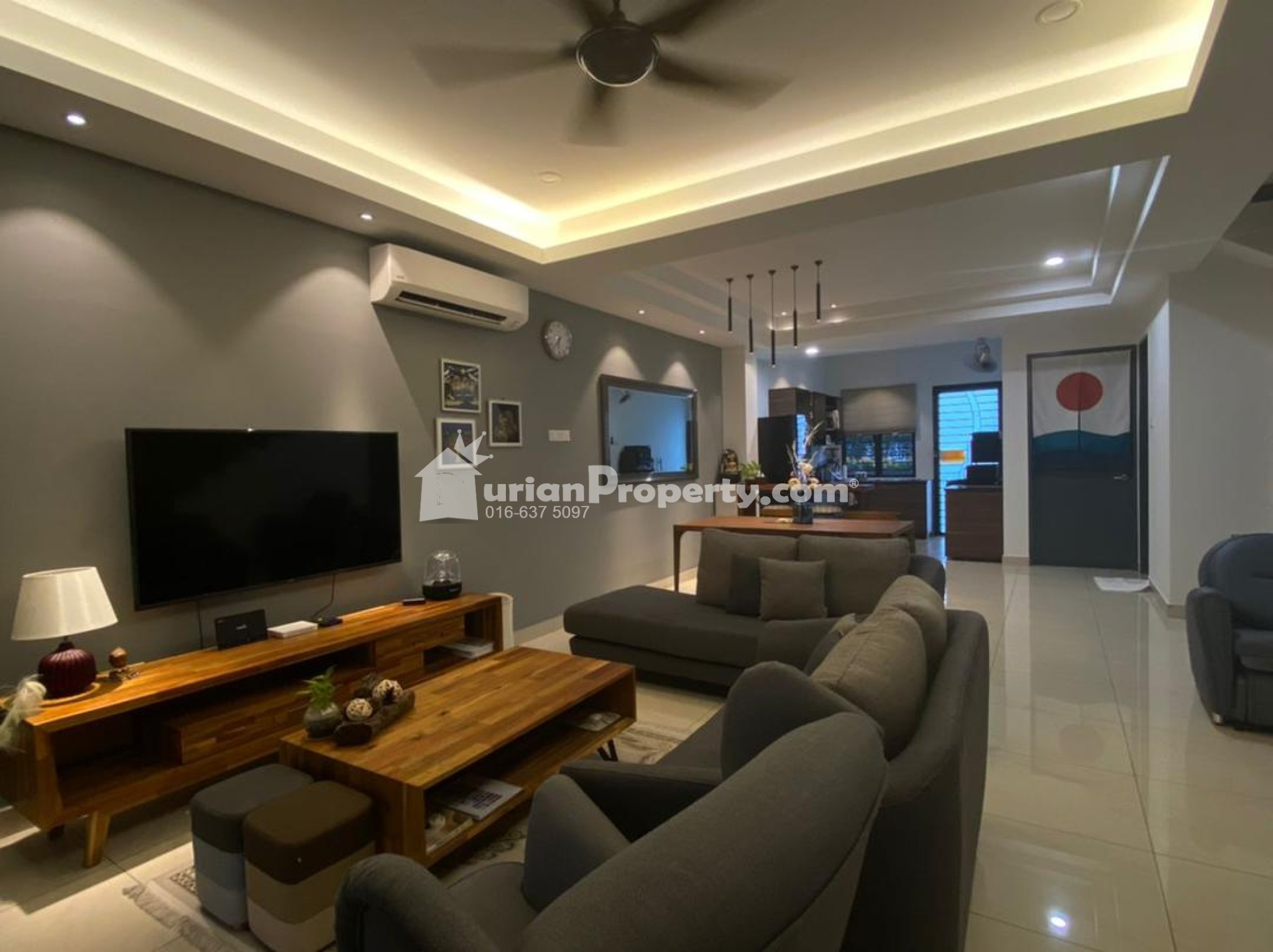 Terrace House For Rent at Diamond City