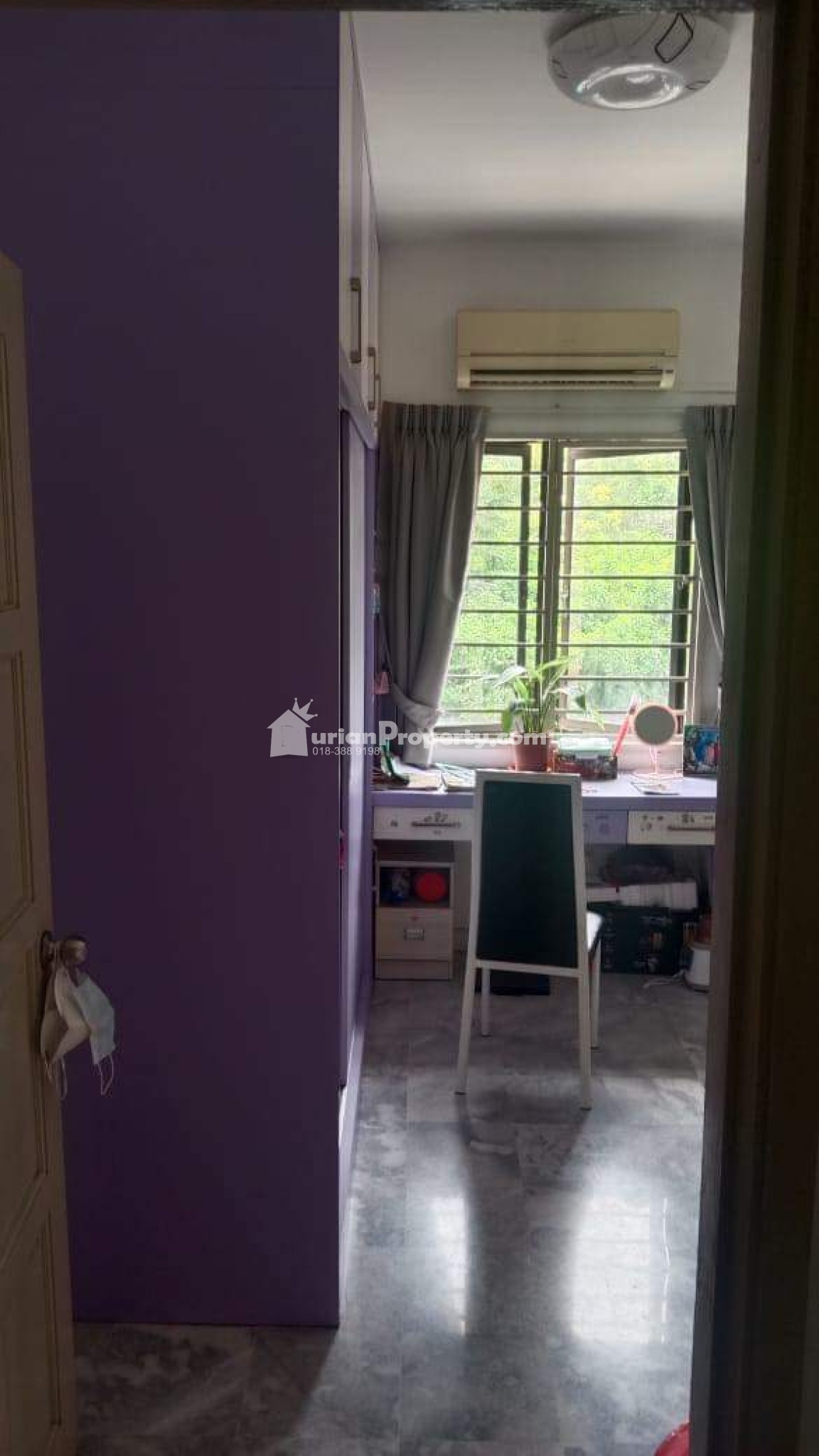Apartment For Sale at Aman Puri Apartment