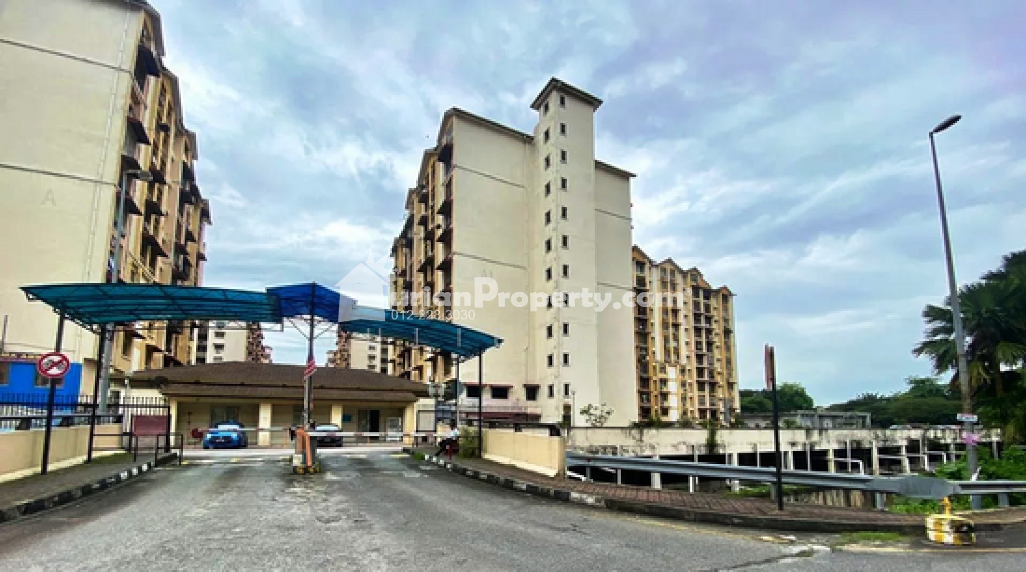 Apartment For Sale at Vista Lavender