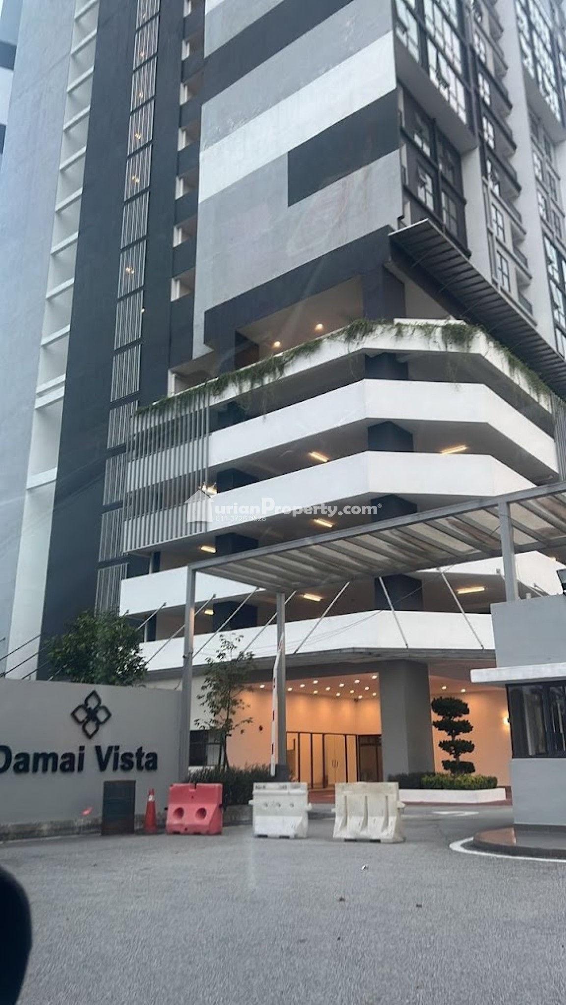 Condo For Auction at Damai Vista