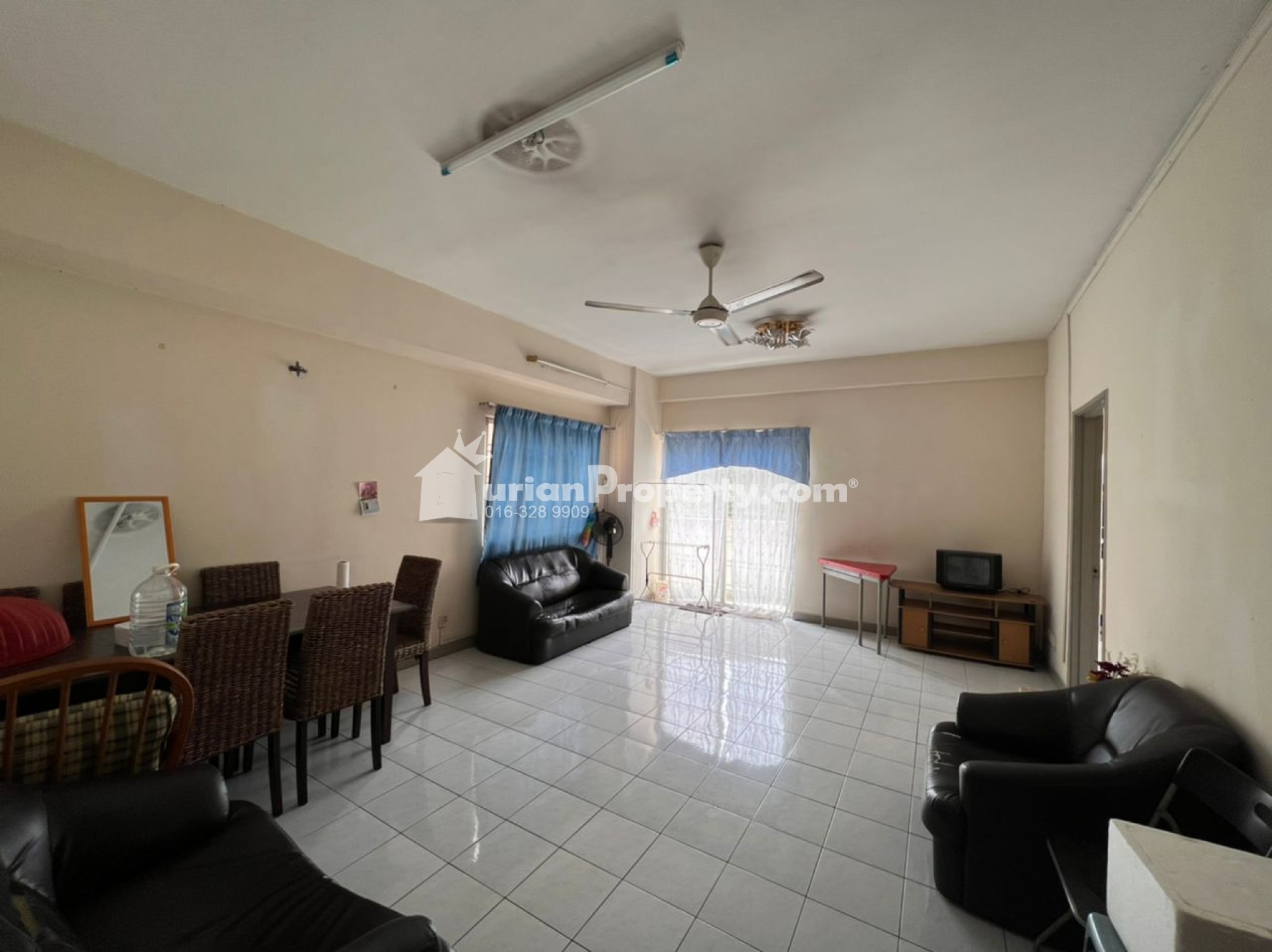 Condo For Sale at Ridzuan Condominium