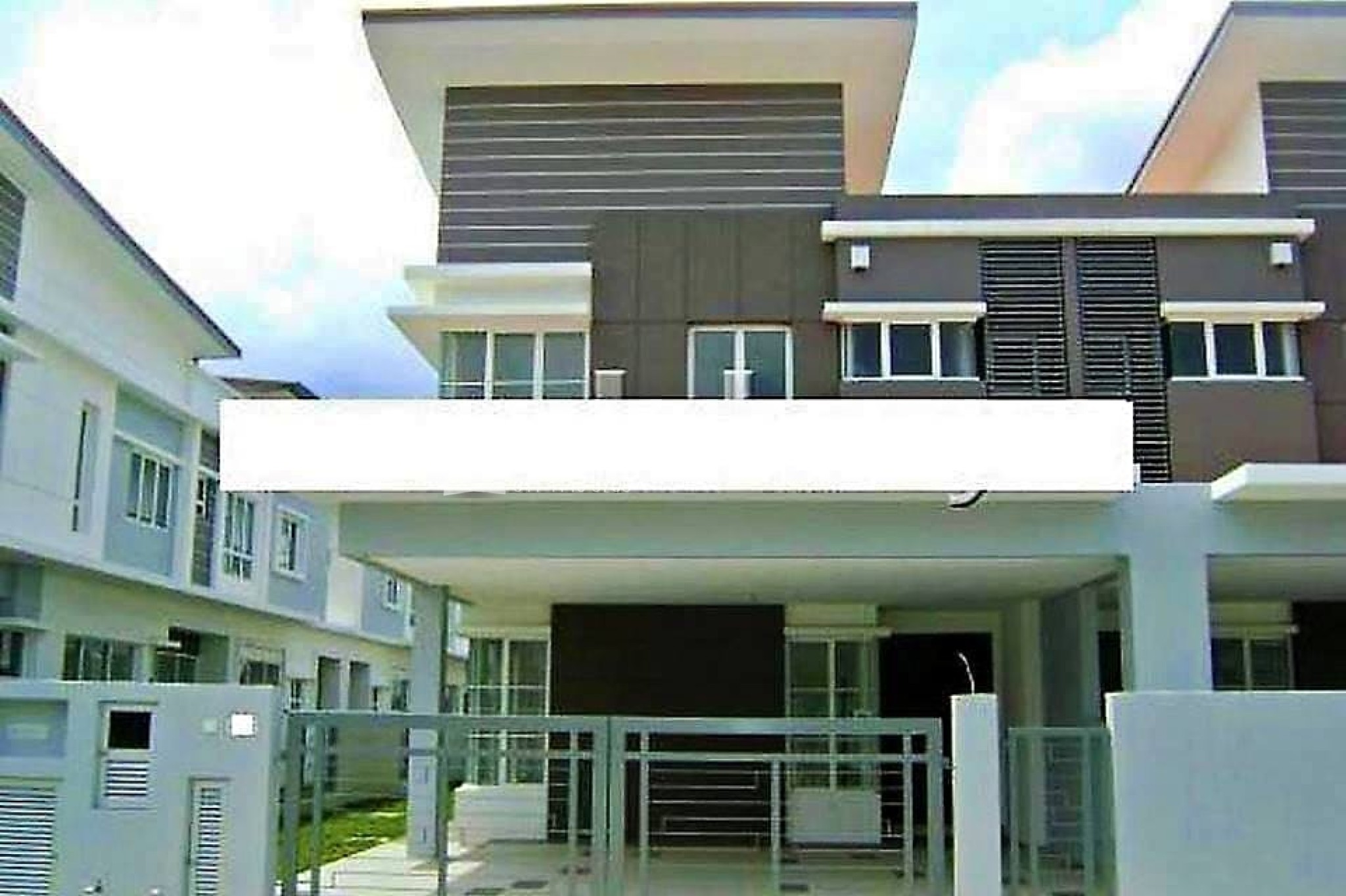 Terrace House For Sale at Puteri 10