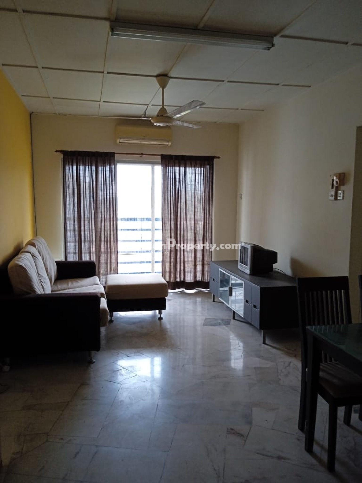 Apartment For Sale at Akasia Apartment