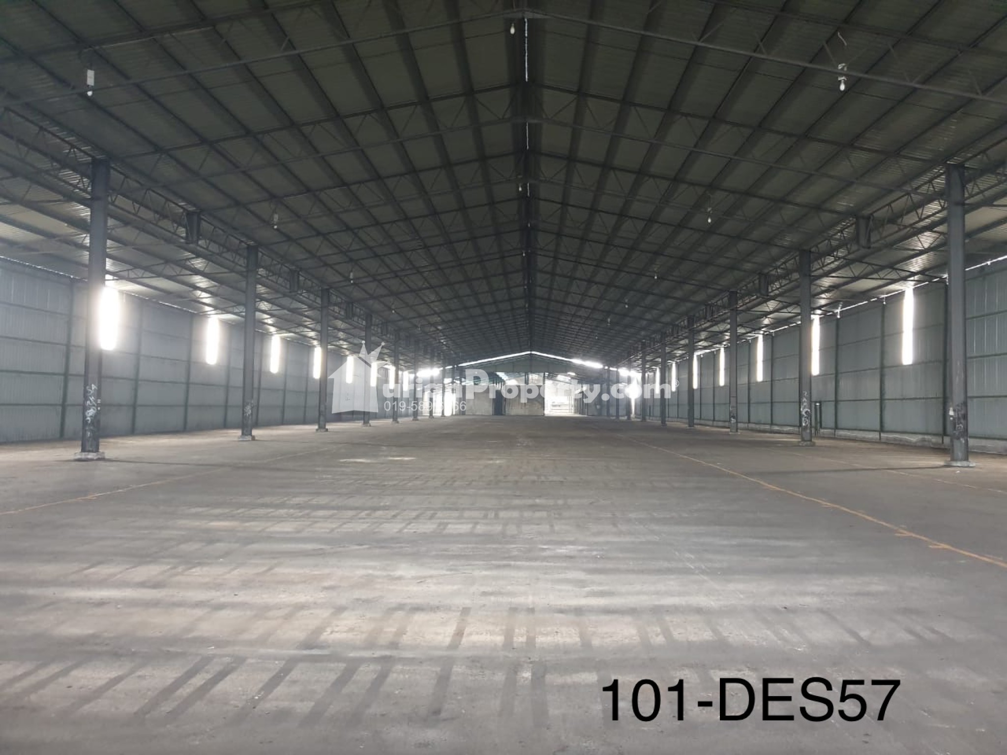Detached Factory For Rent at Meru Industrial Park