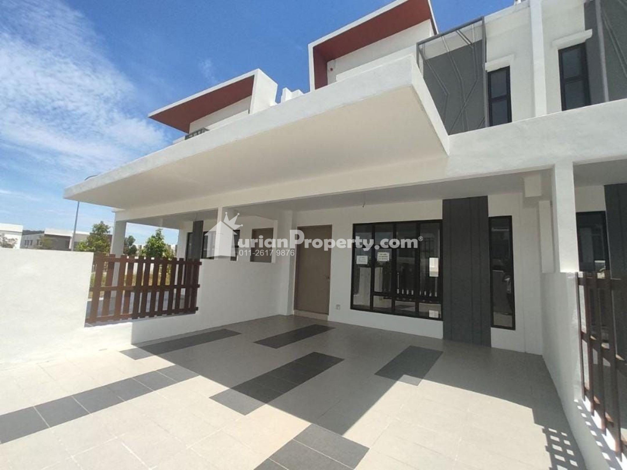 Terrace House For Rent at Barrus