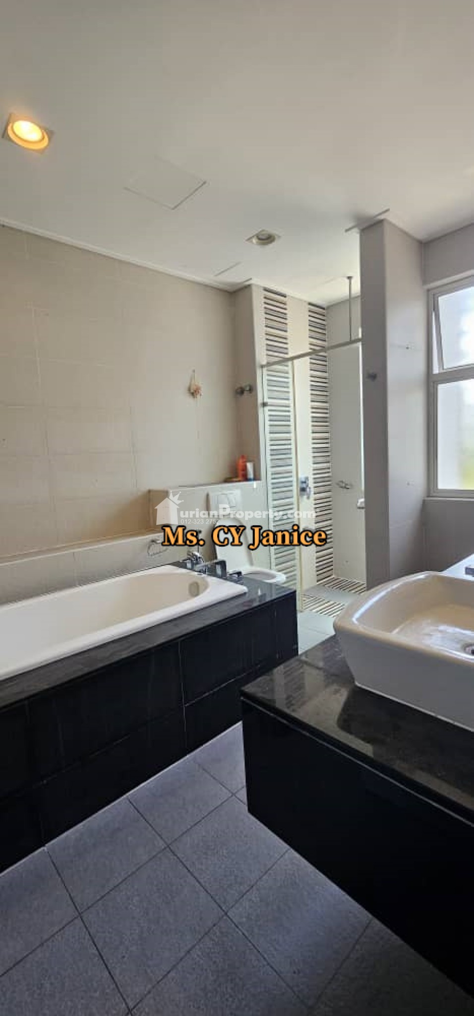 Superlink For Sale at USJ Heights