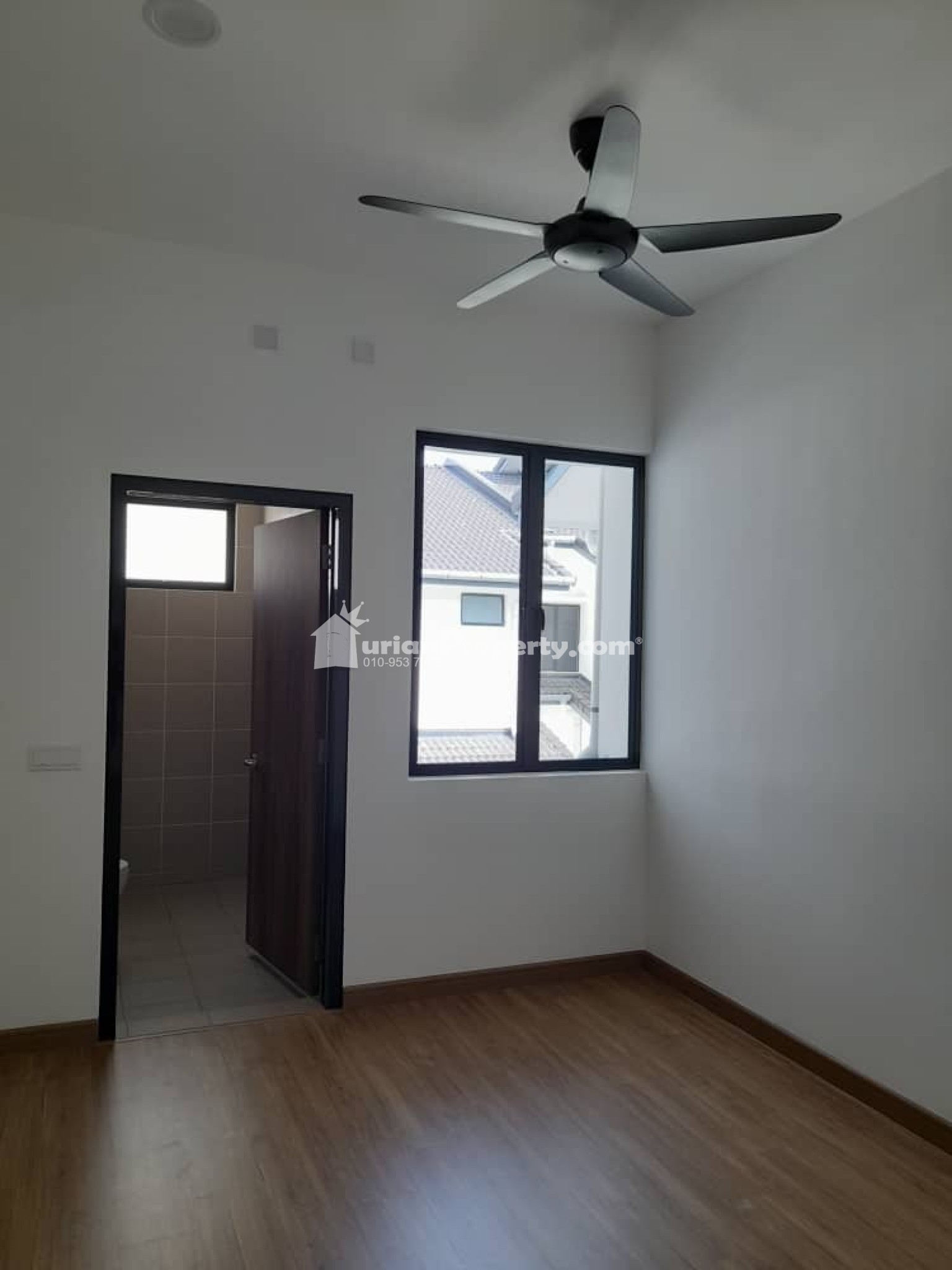 Terrace House For Rent at Bandar Bukit Raja