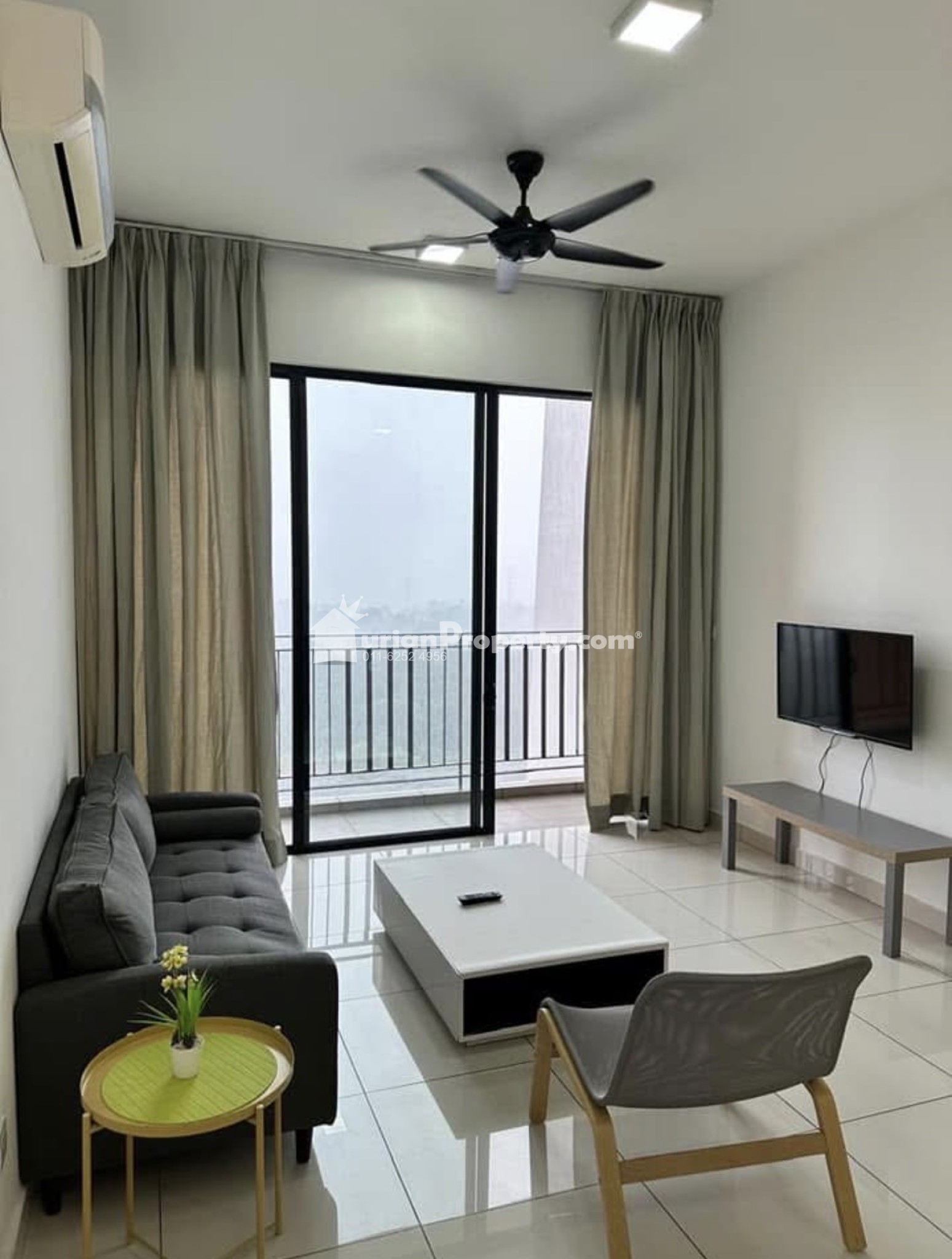 Condo Room for Rent at Laman Ceylon