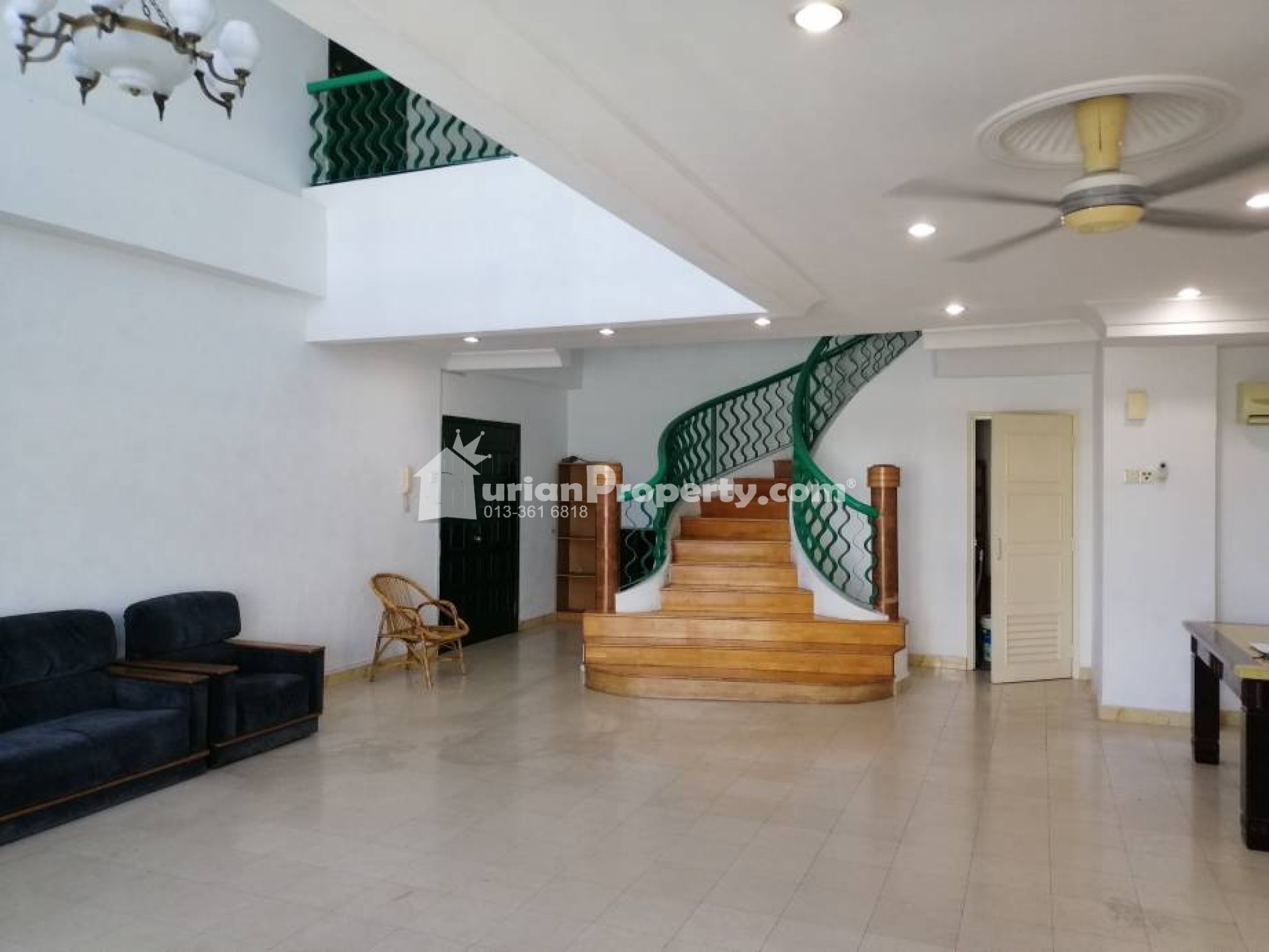 Condo For Rent at Villa Scott