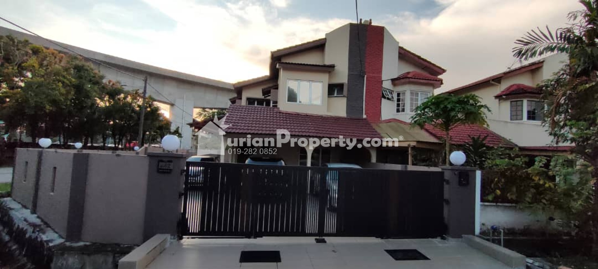 Terrace House For Sale at SS14