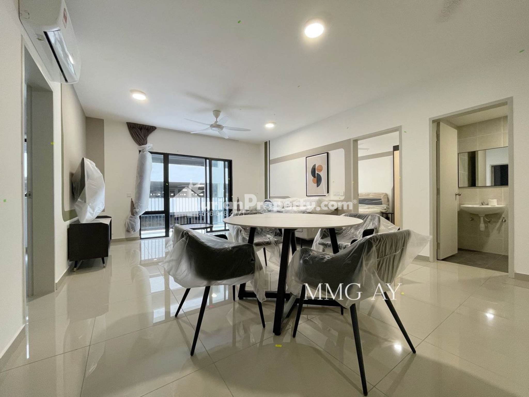 Condo For Rent at Huni'D@Eco Ardence