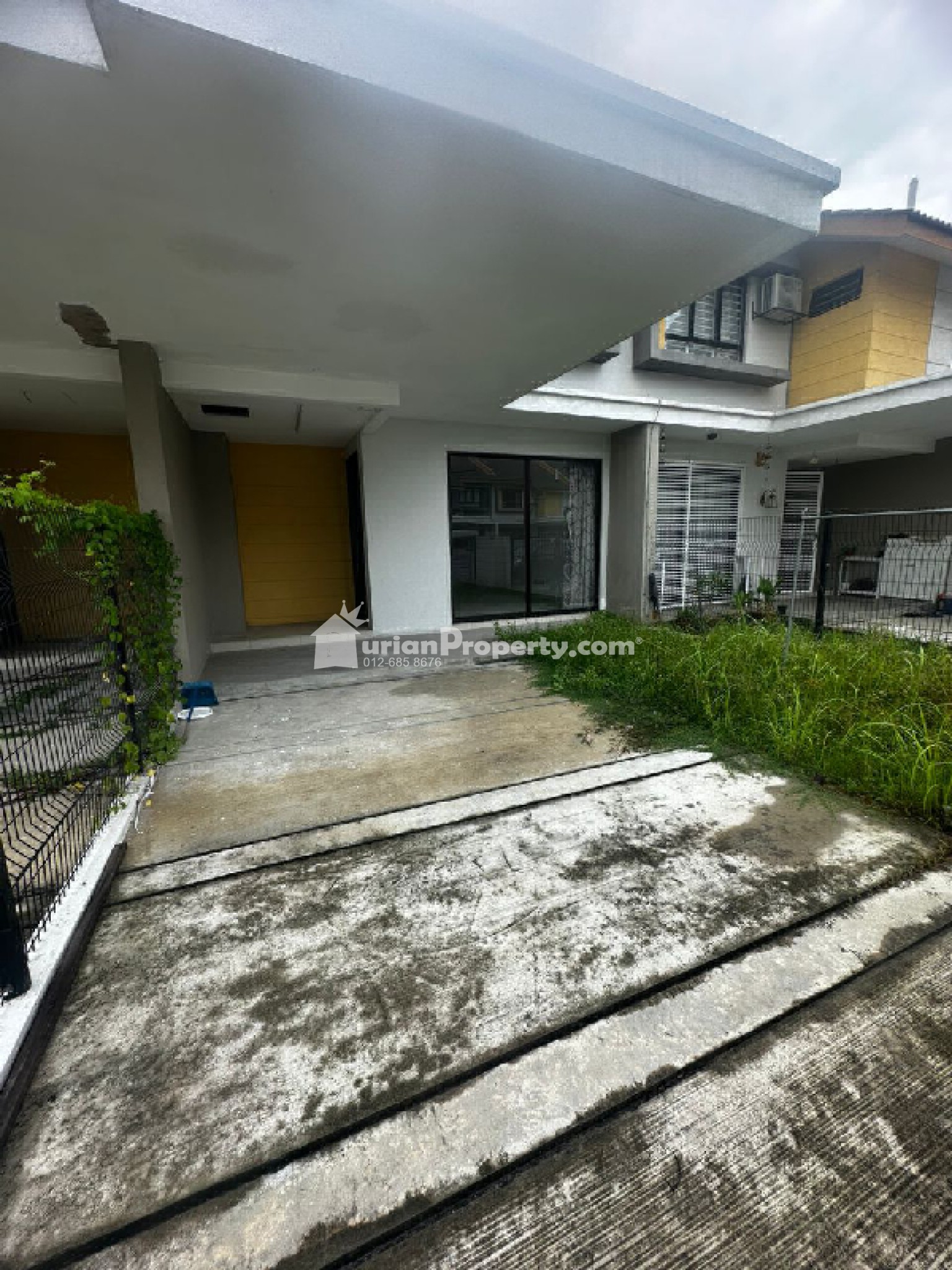 Terrace House For Rent at Bandar Mahkota Banting