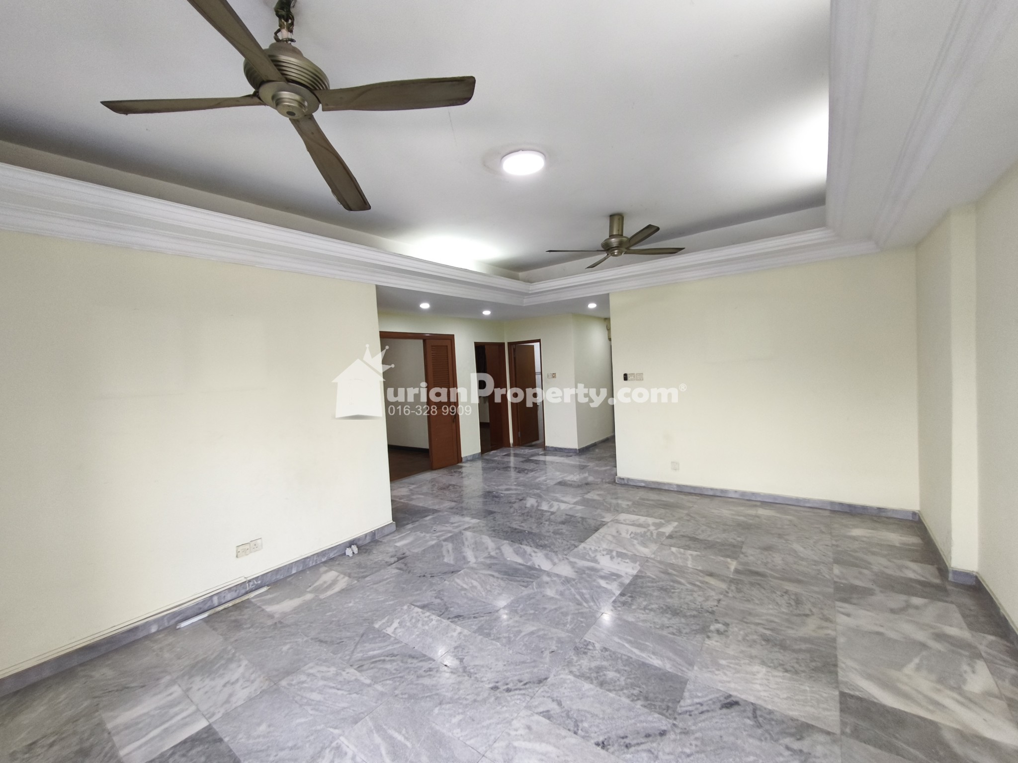 Condo For Sale at Ridzuan Condominium