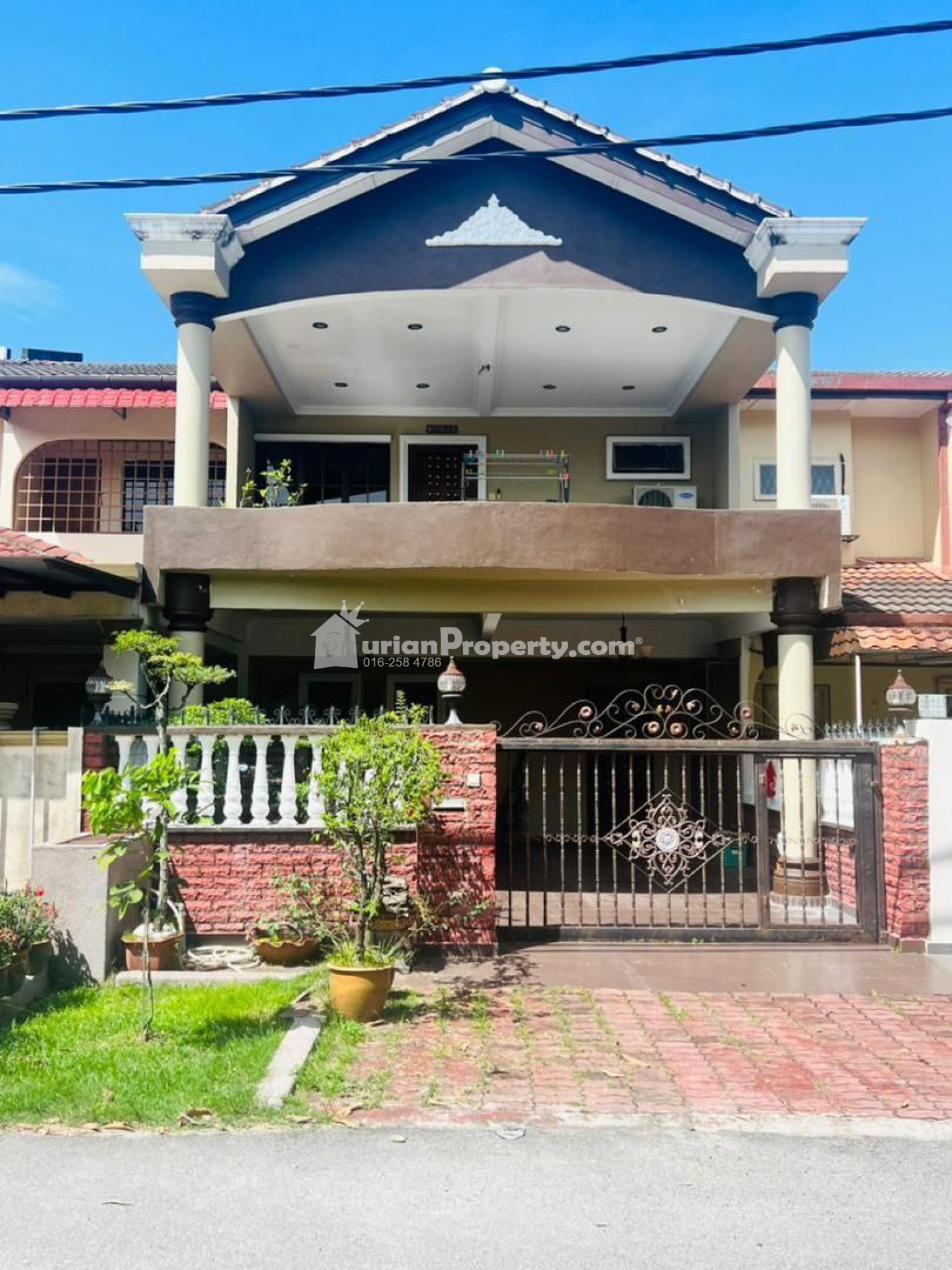 Terrace House For Sale at Taman Megah