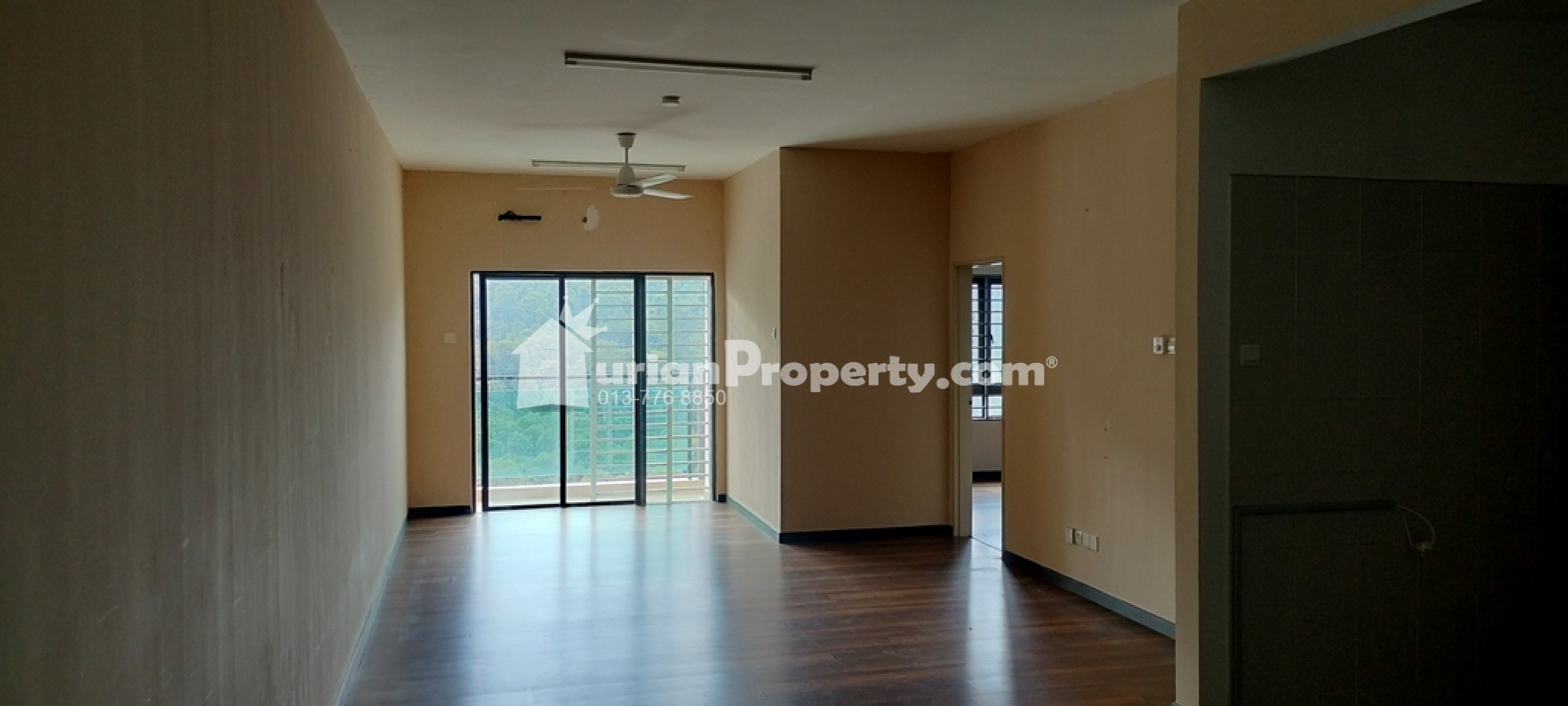 Condo For Rent at Camellia Residence