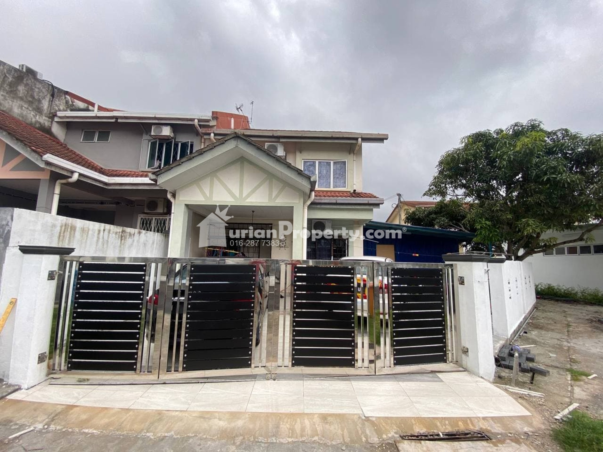 Terrace House For Sale at Puncak Perdana