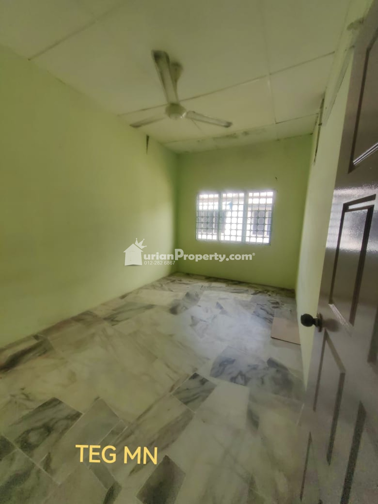 Terrace House For Sale at Taman Sentosa