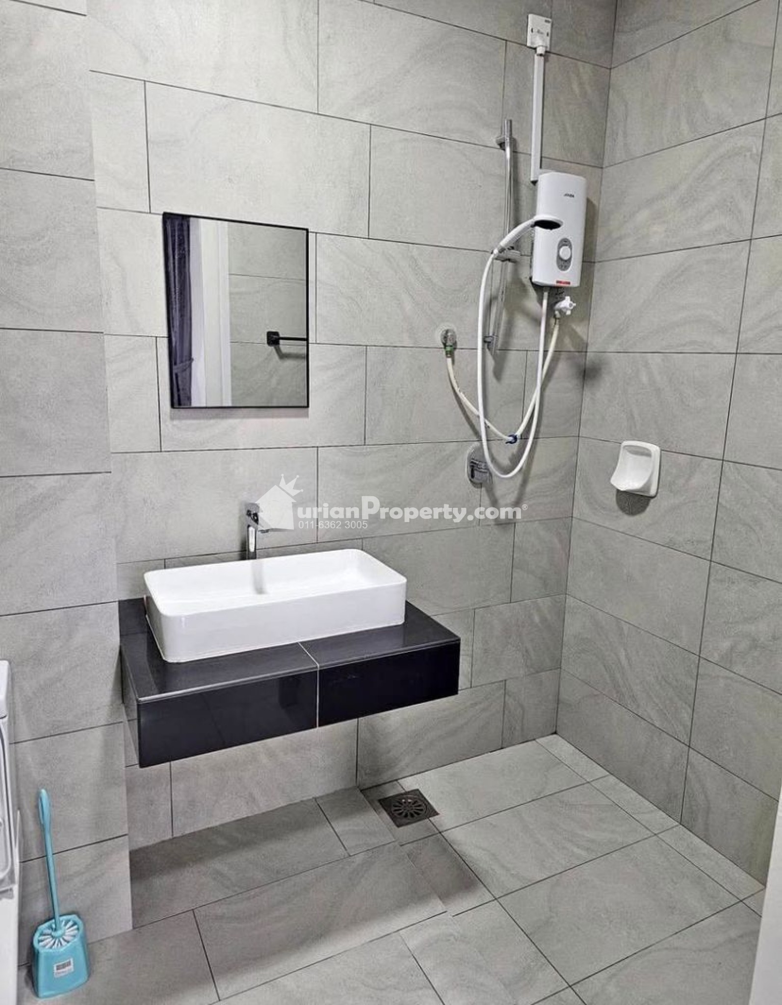 Condo Room for Rent at Saujana Residency