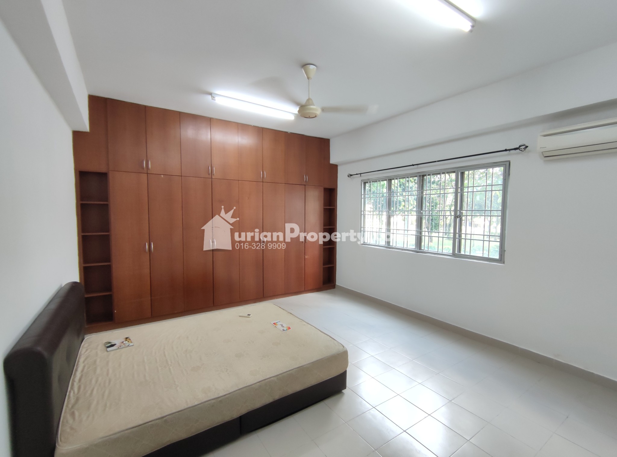 Condo For Sale at Ridzuan Condominium