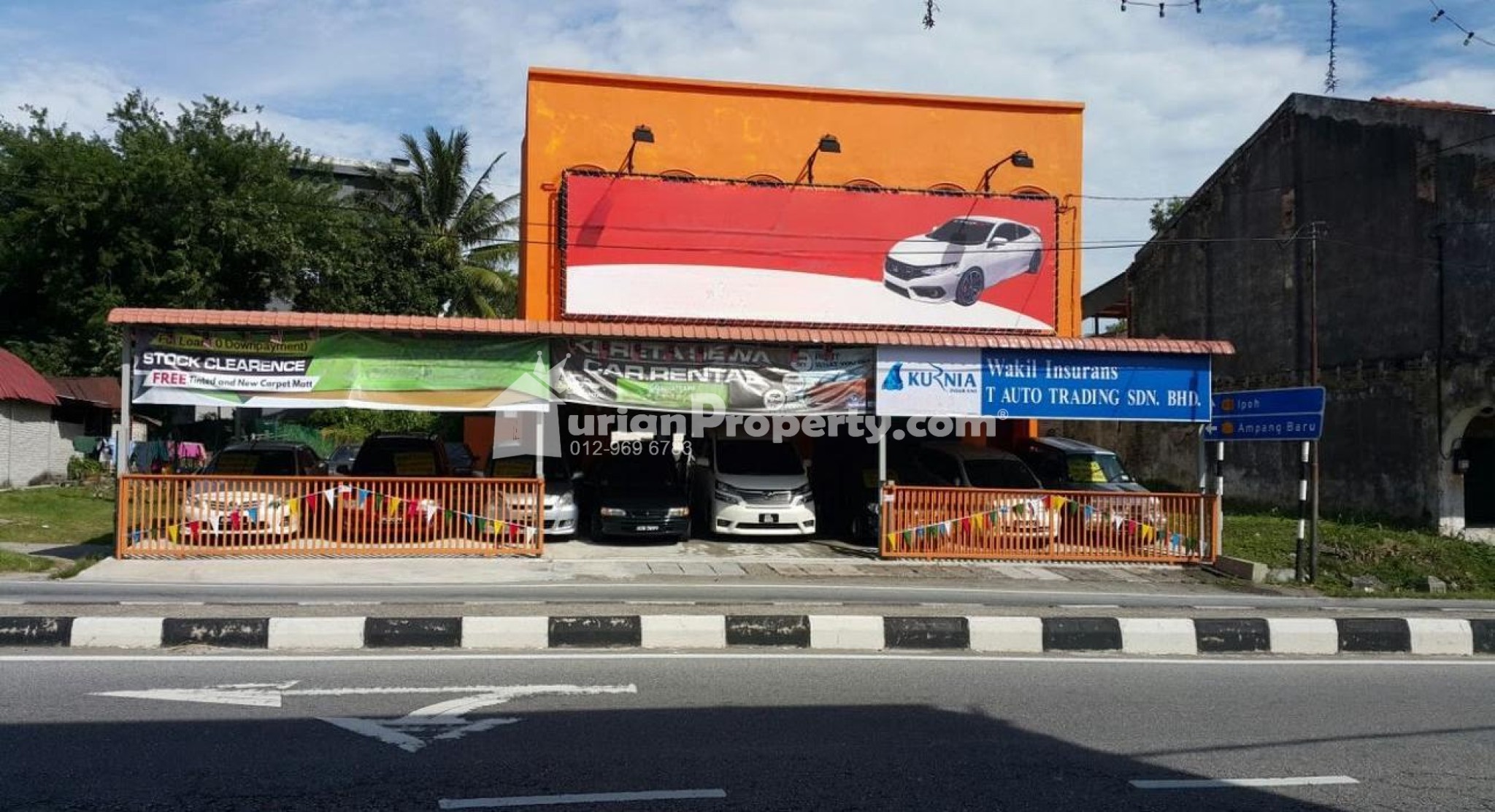 Shop For Sale at Tambun