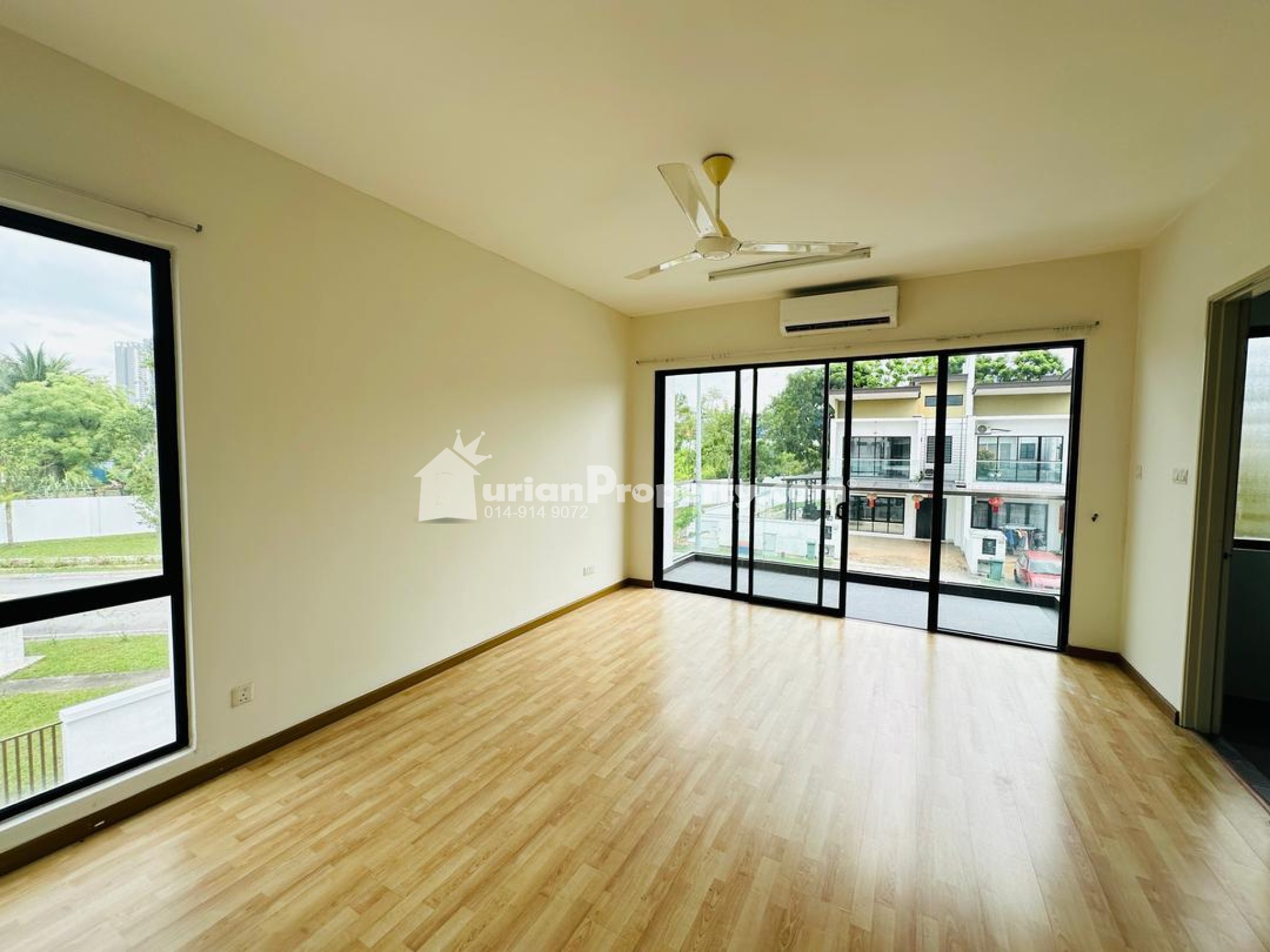 Terrace House For Sale at Anggun 3