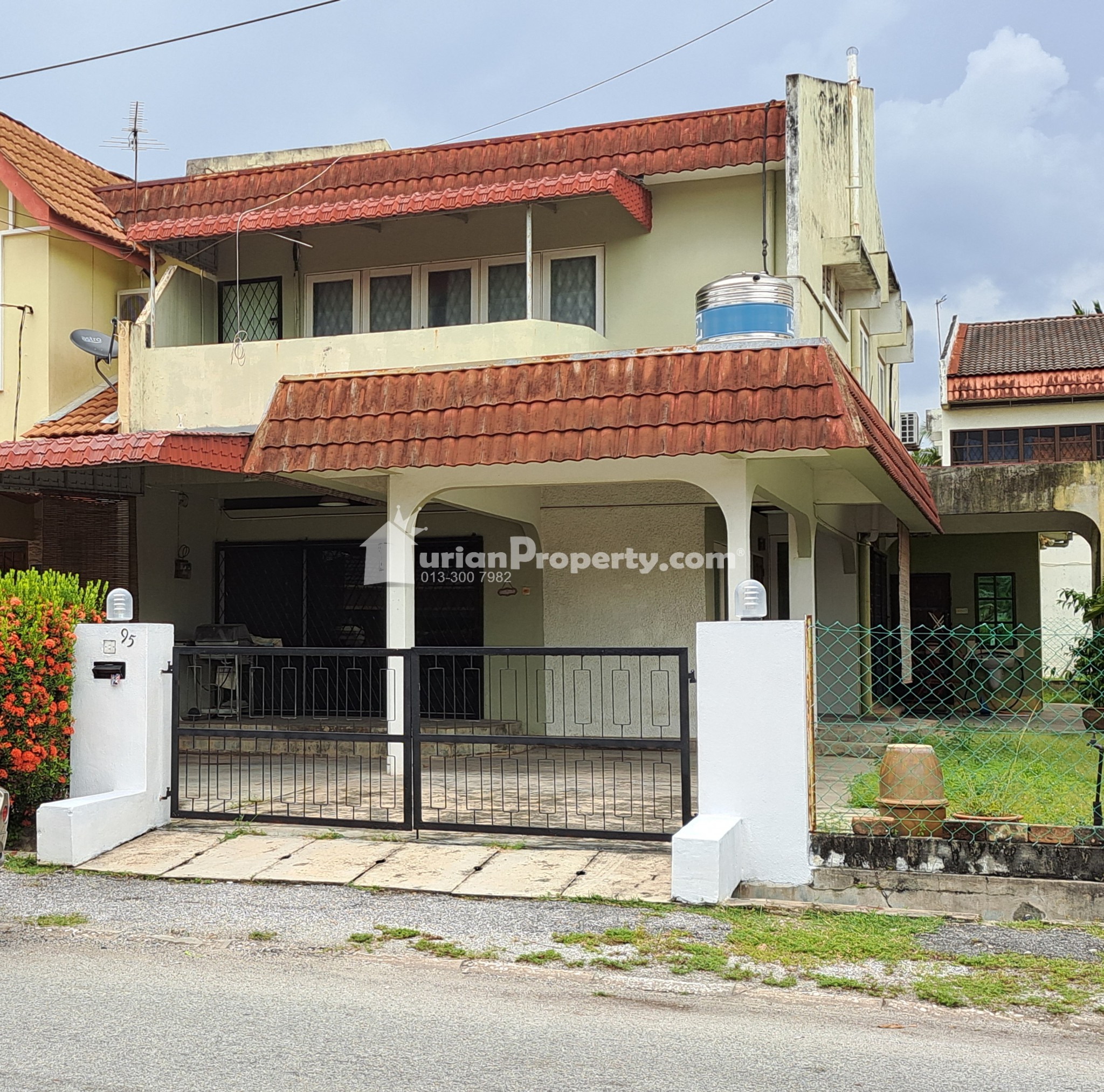 Terrace House For Sale at Rapat Setia