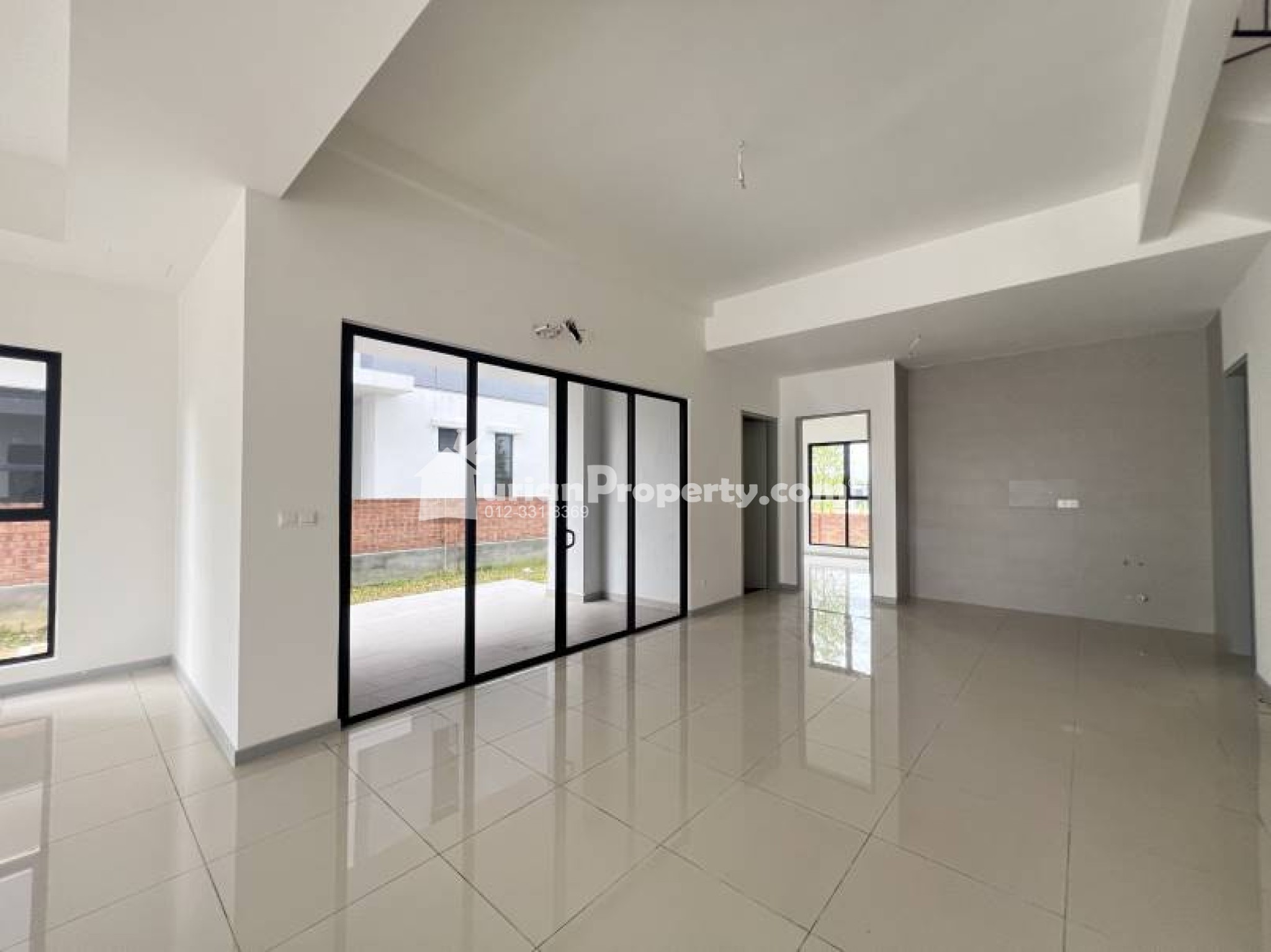 Semi D For Sale at Bromelia Bukit Puchong