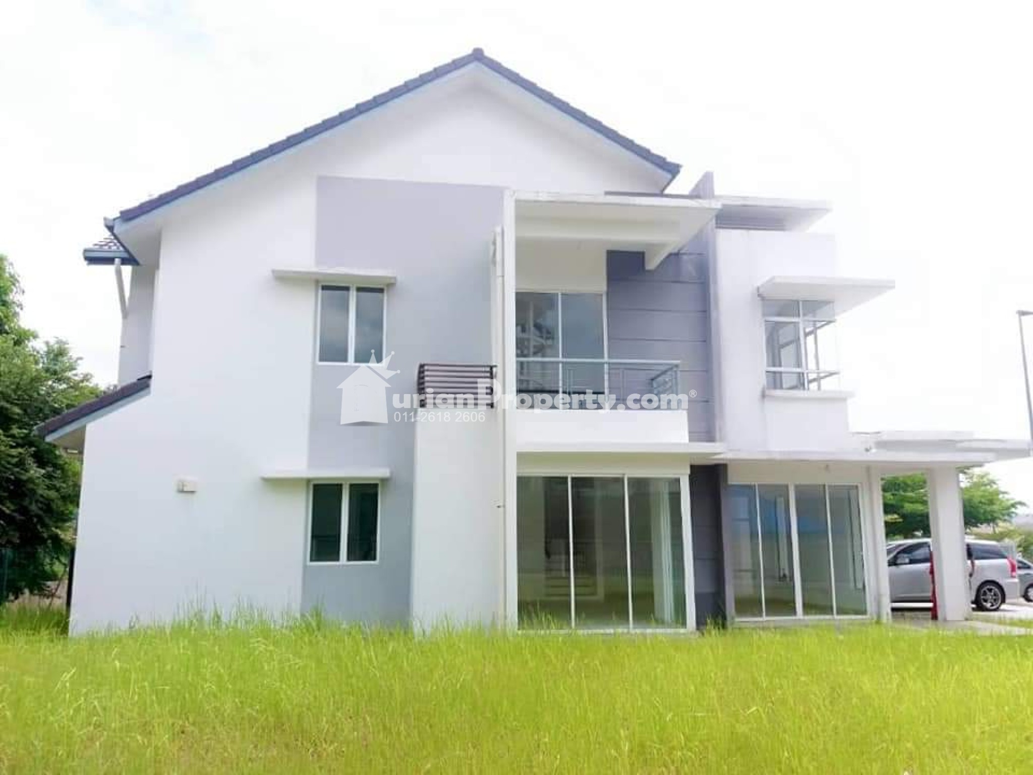 Terrace House For Sale at TTDI Grove