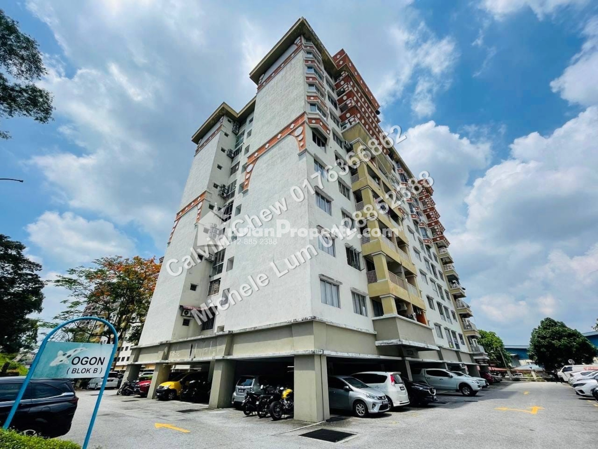 Condo For Auction at Koi Tropika