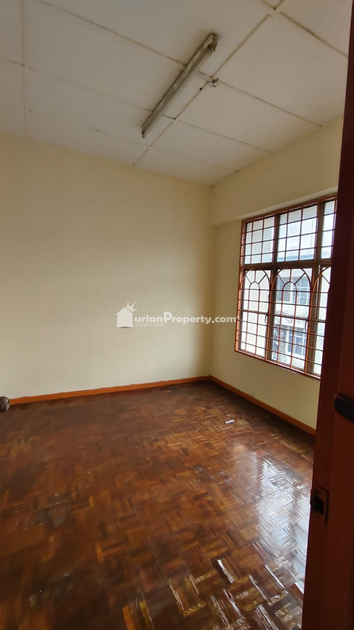 Shop Apartment For Sale at Taman Perindustrian Pusat Bandar Puchong