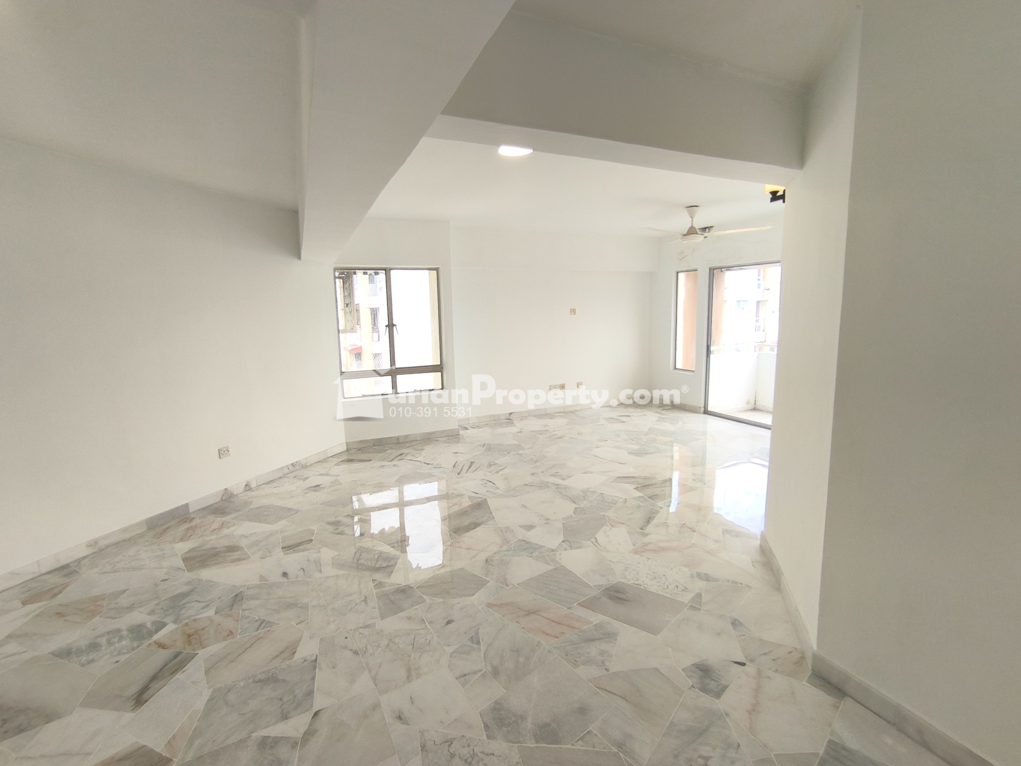 Condo For Sale at Le Jardine Condominium