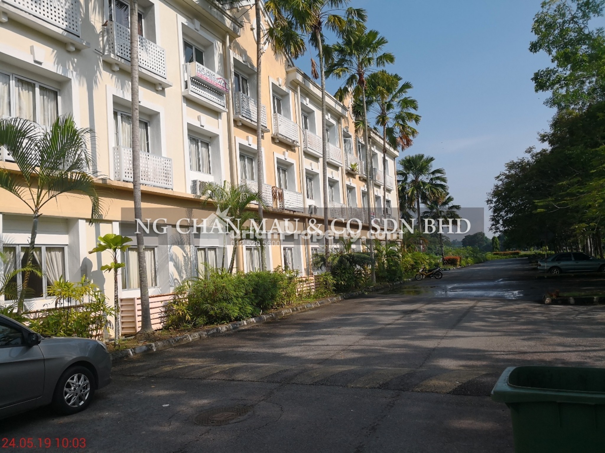 Serviced Residence For Auction at Laketown Apartment (Bukit Merah Resort)