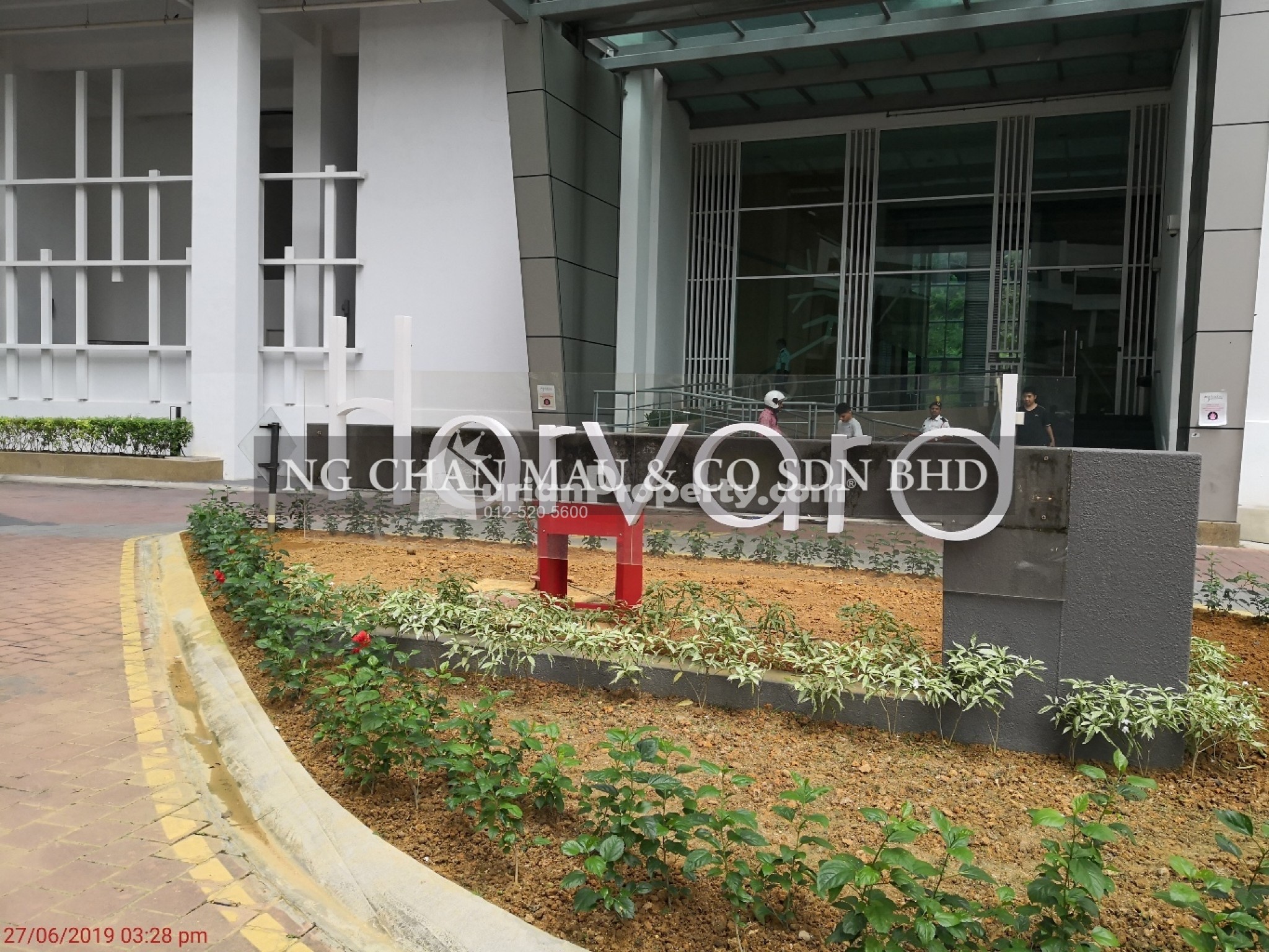 Serviced Residence For Auction at Garden Plaza