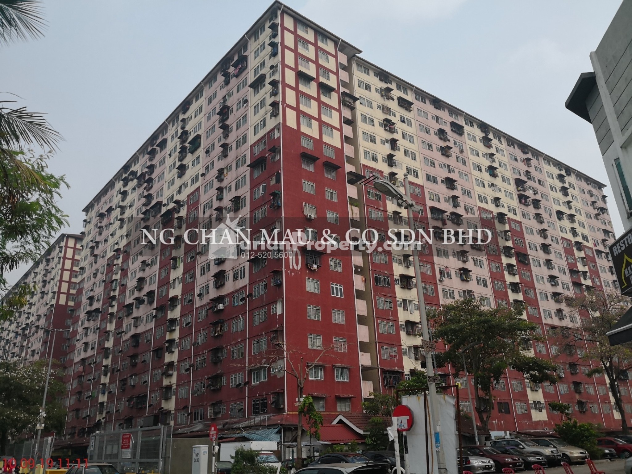 Flat For Auction at Desa Mentari 2
