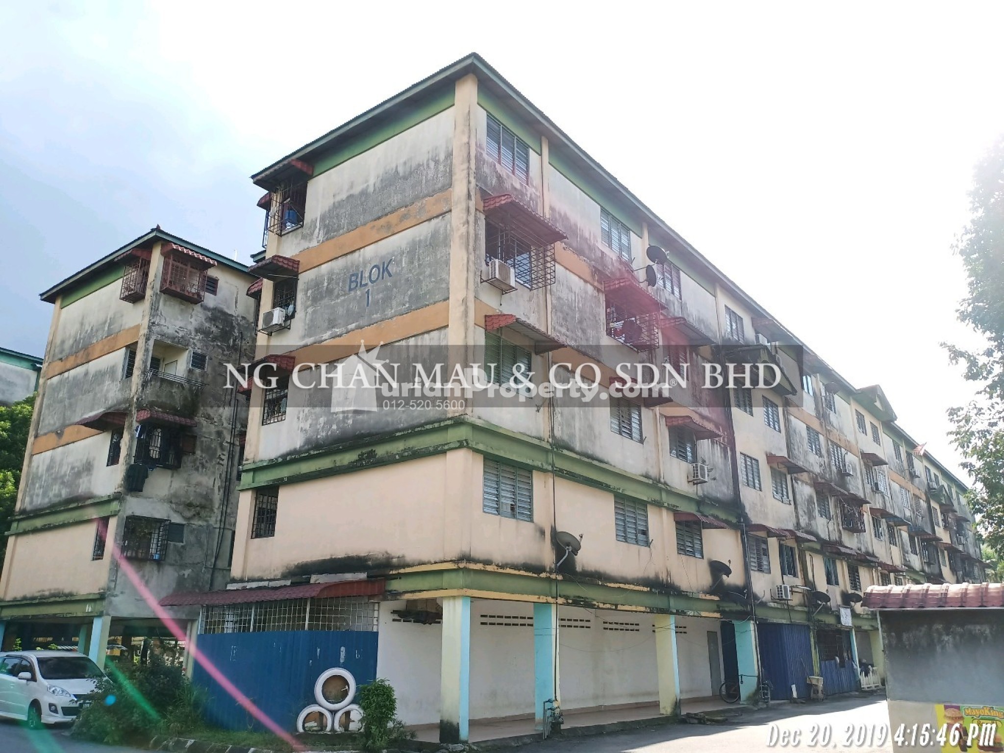 Flat For Auction at Taman Sri Lembayung