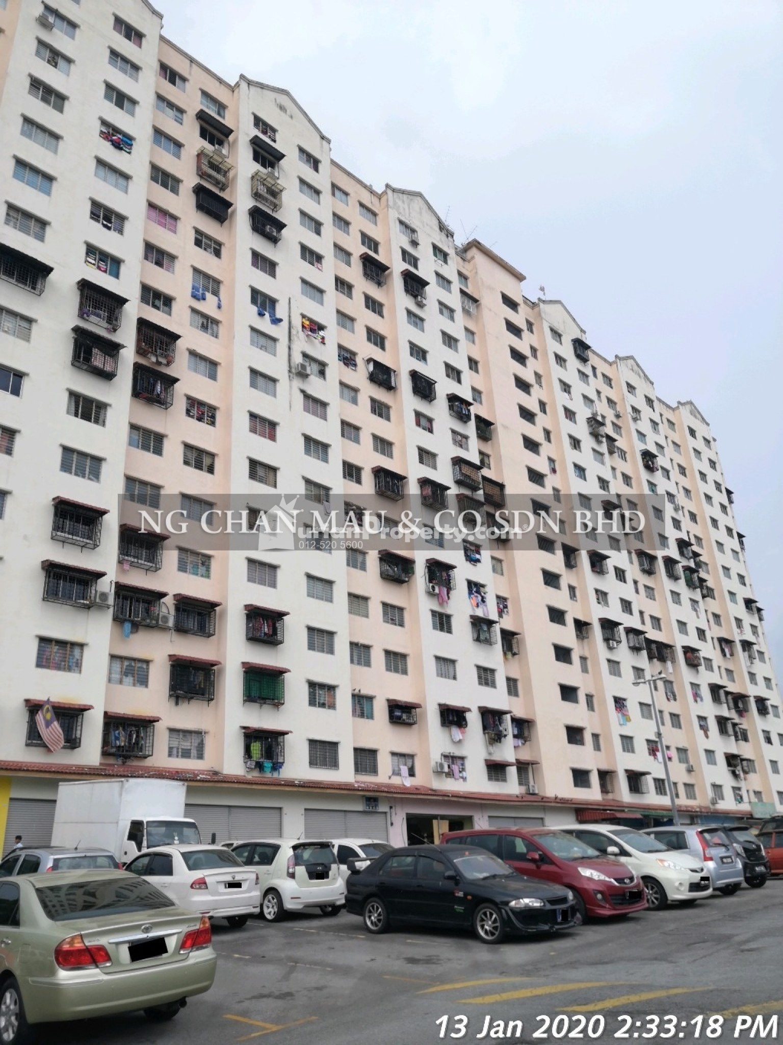 Flat For Auction at Selayang Mulia Apartment Mawar & Teratai