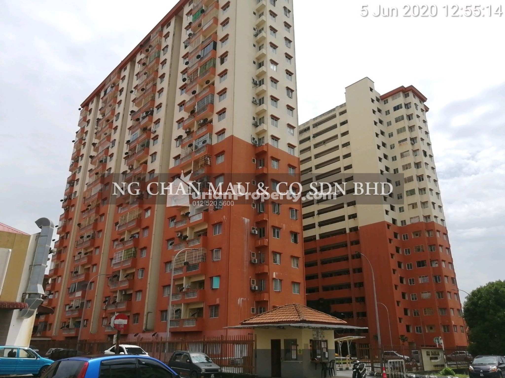 Apartment For Auction at Sri Dahlia Apartment