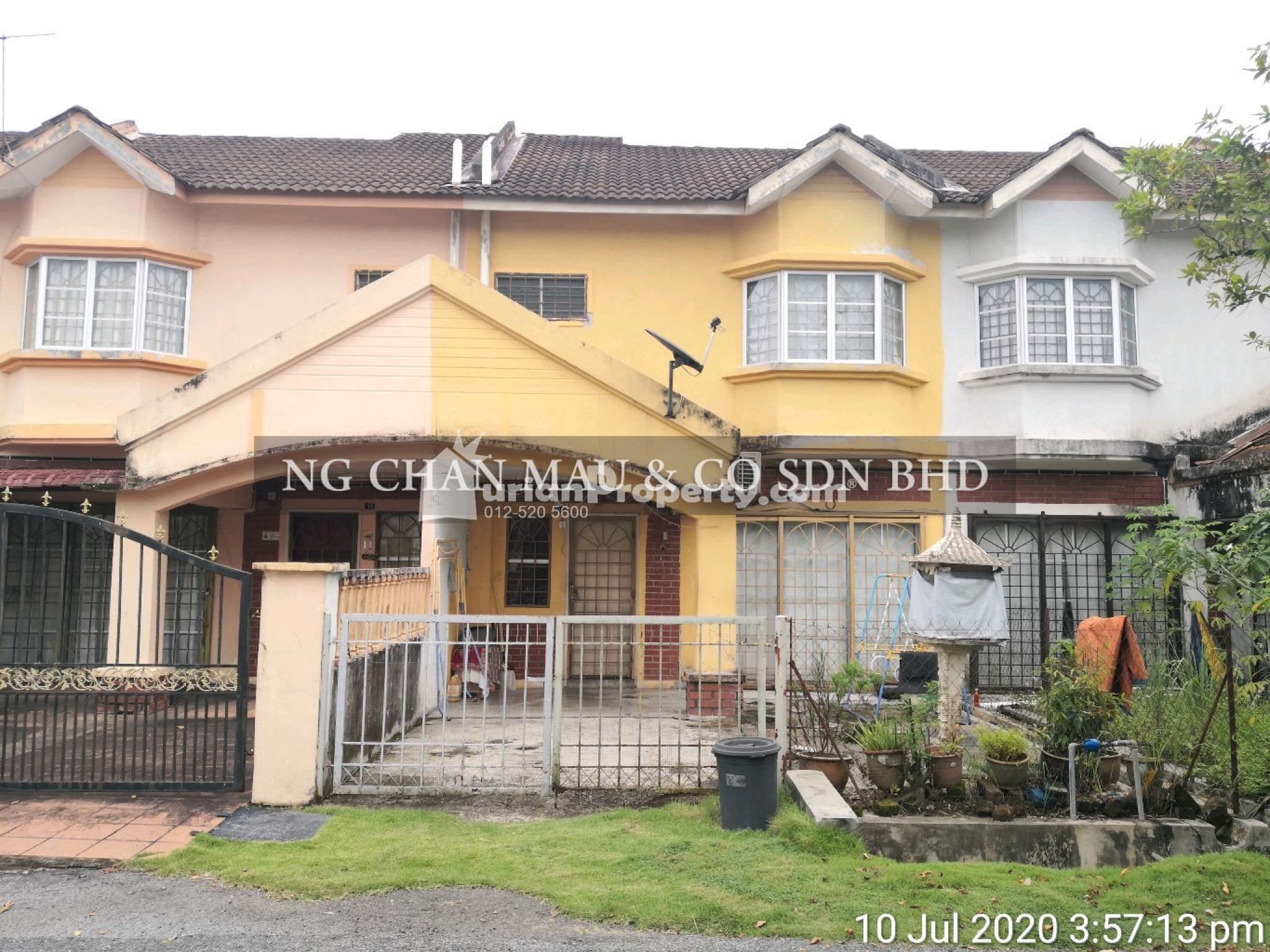 Terrace House For Auction at Tamu Hill Park